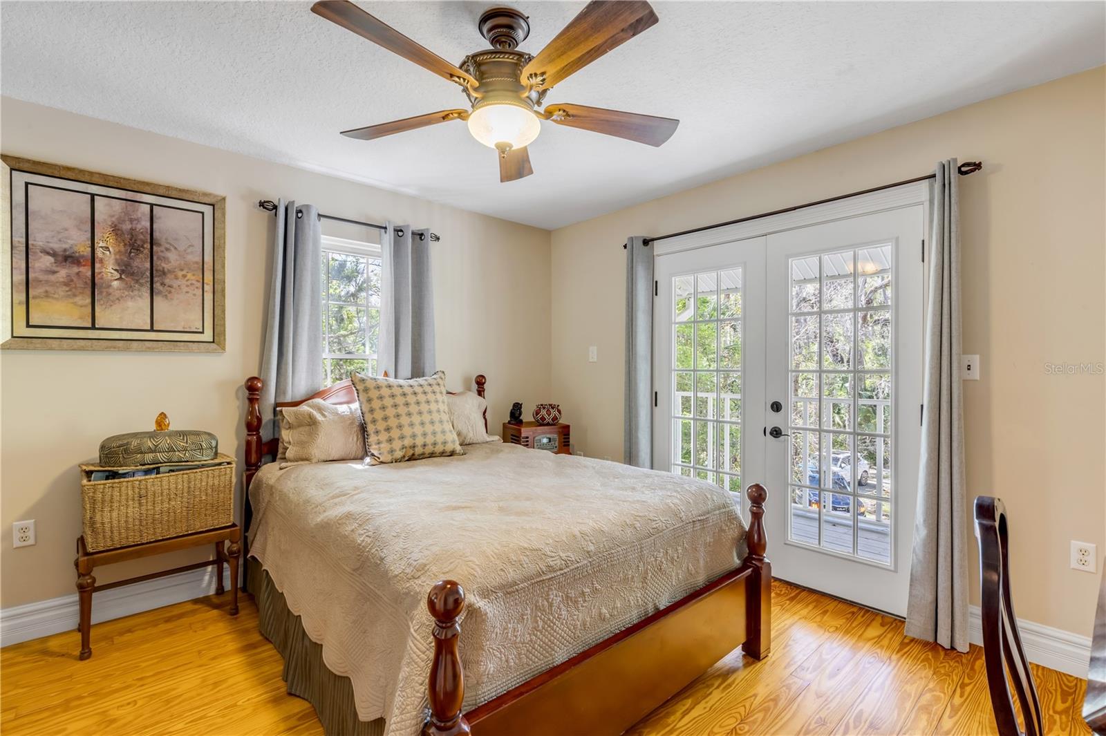 Image 35 of 100 For 2101 Knittle Circle