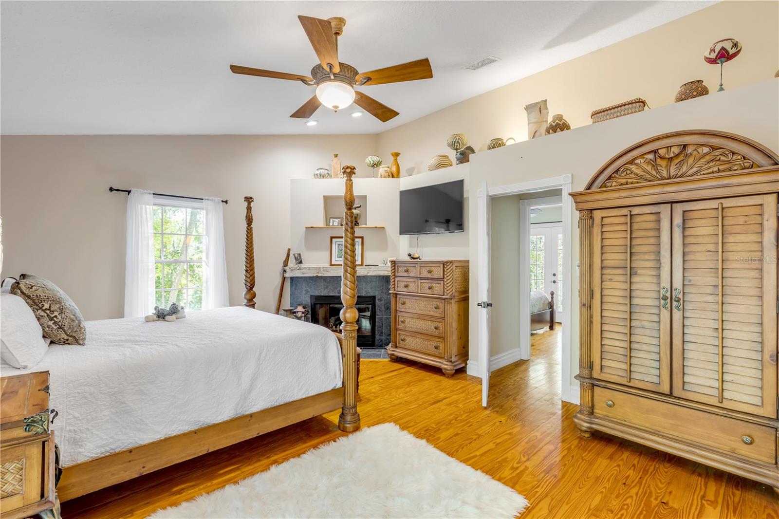 Image 48 of 100 For 2101 Knittle Circle