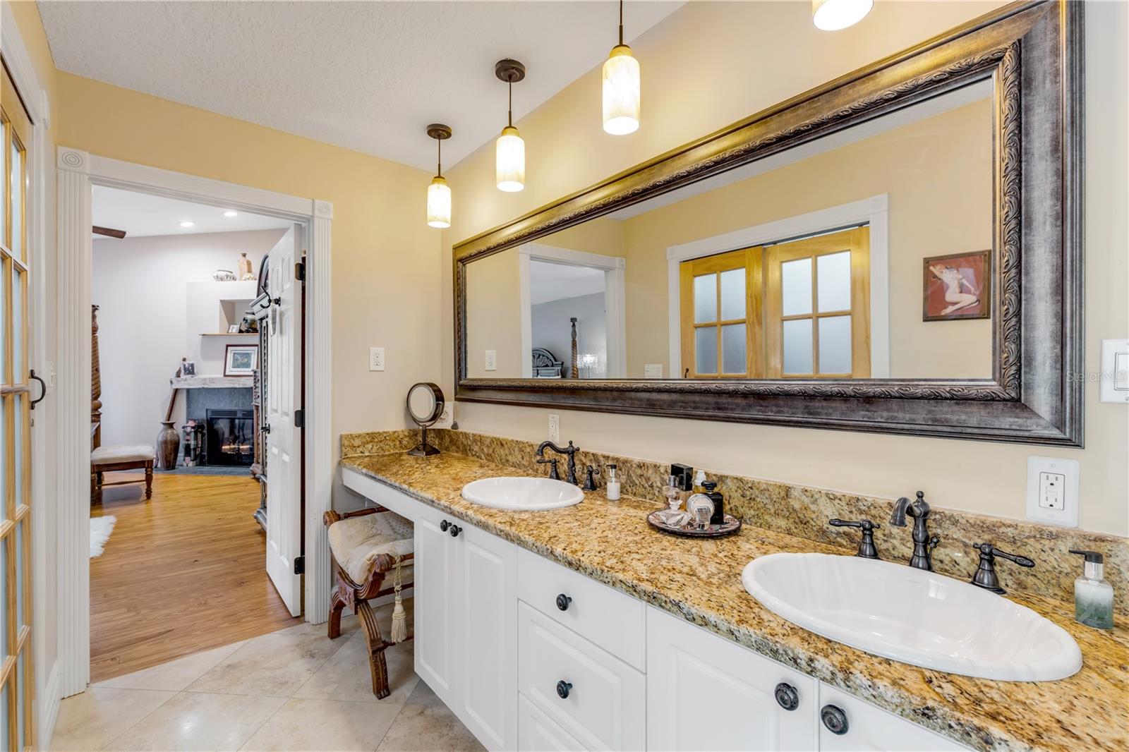 Image 54 of 100 For 2101 Knittle Circle