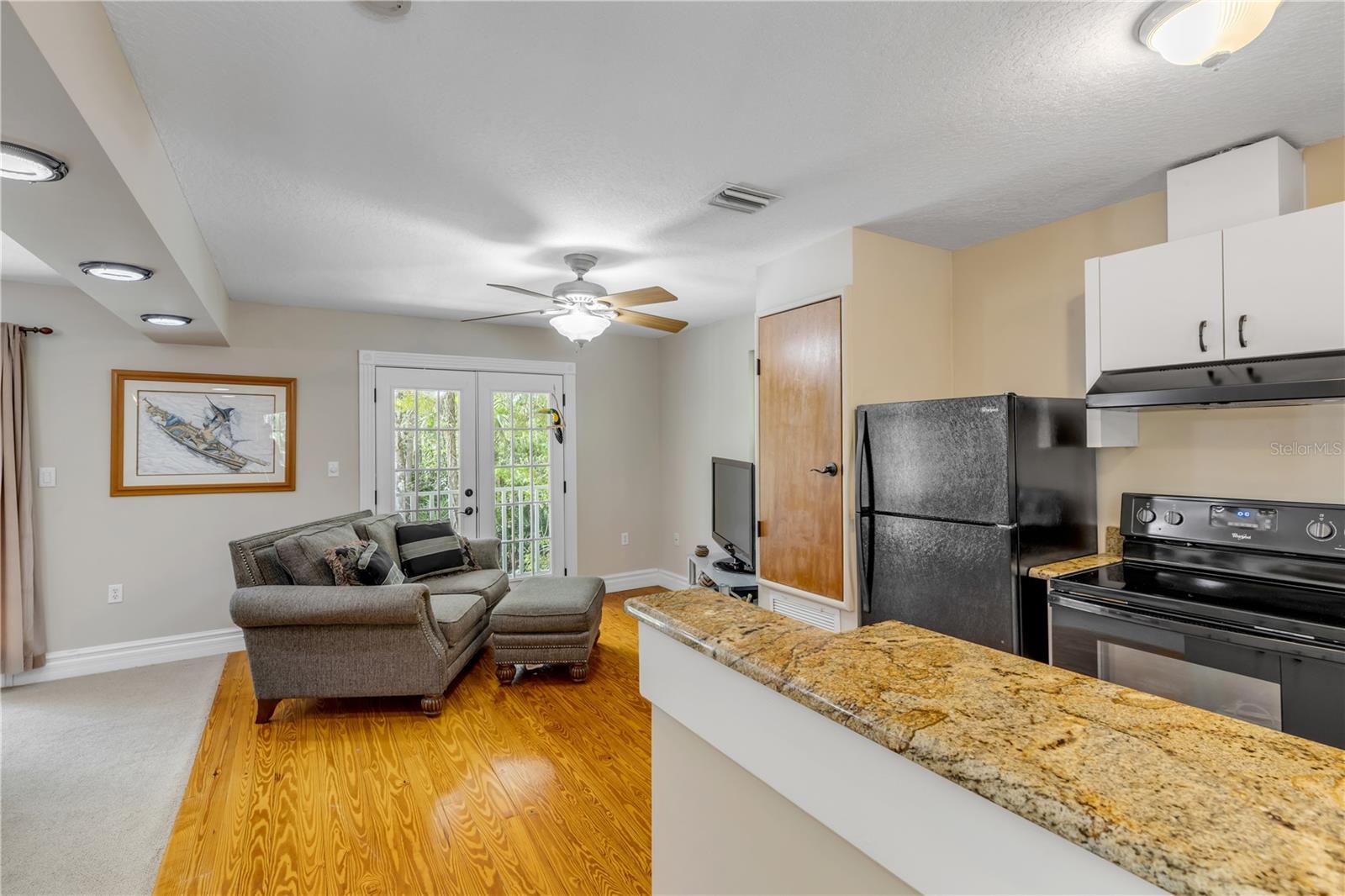 Image 83 of 100 For 2101 Knittle Circle