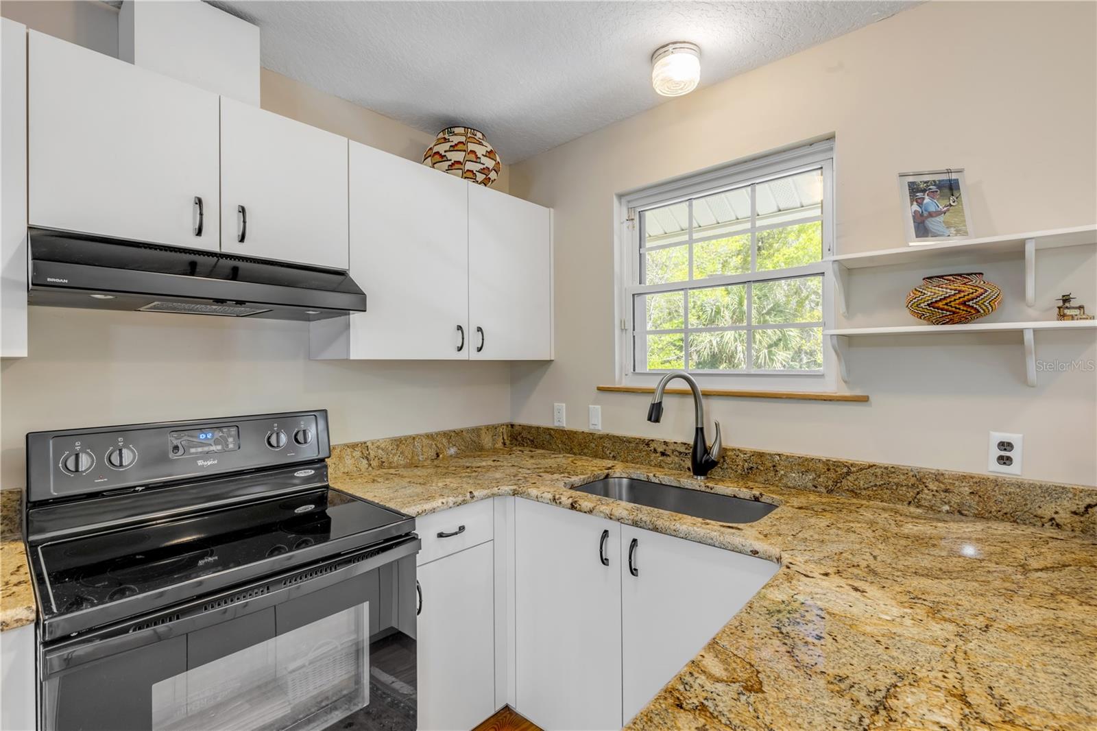 Image 85 of 100 For 2101 Knittle Circle