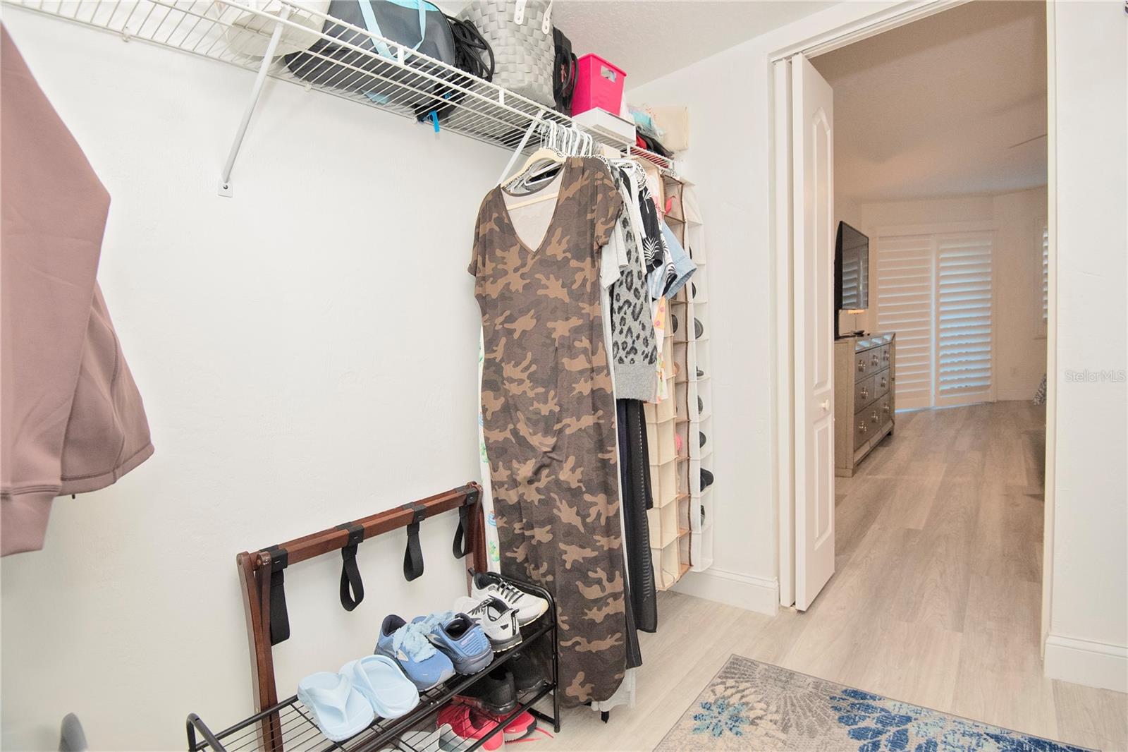 Image 30 of 65 For 4 Oceans West Boulevard 102c