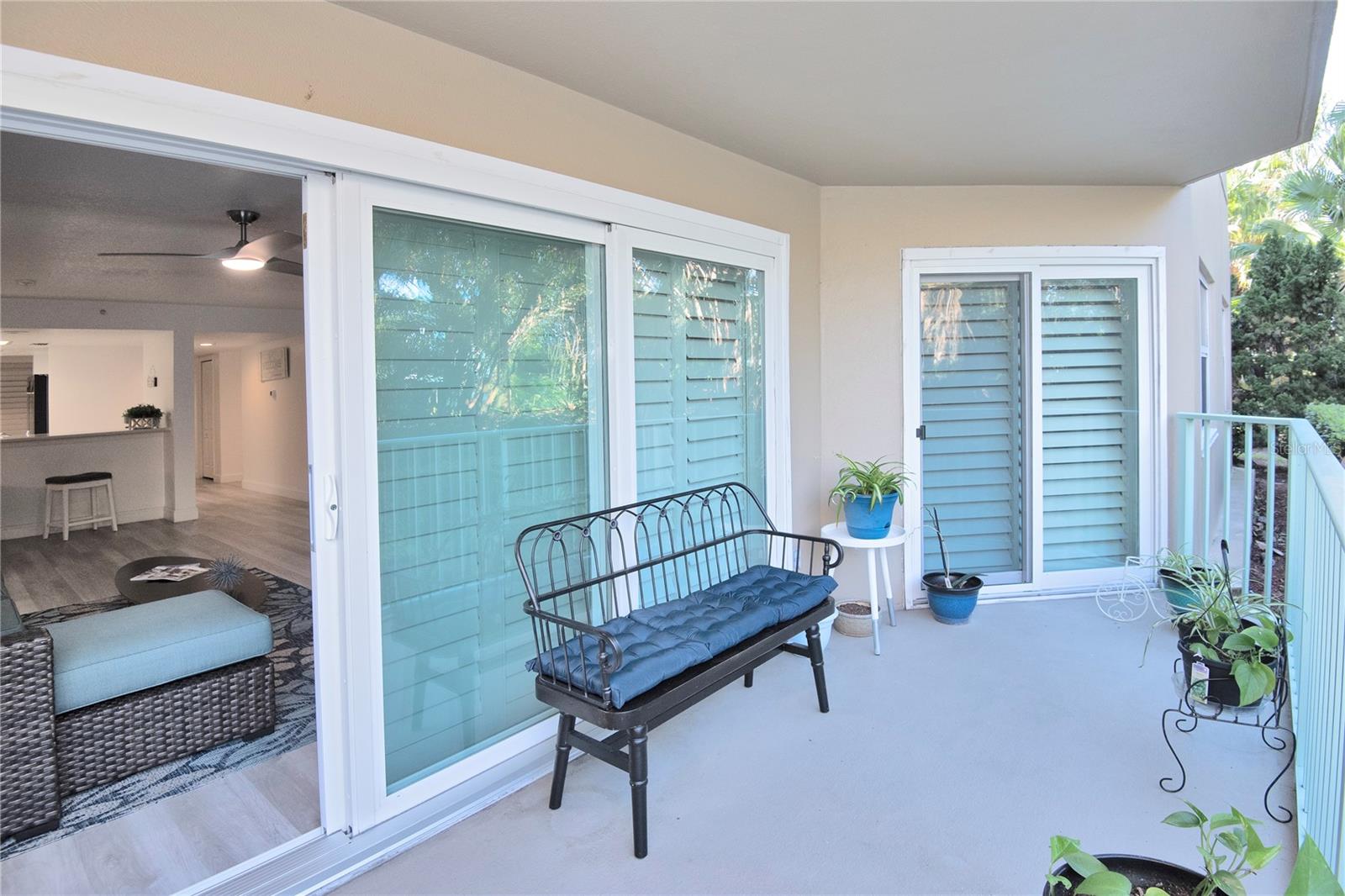 Image 40 of 65 For 4 Oceans West Boulevard 102c