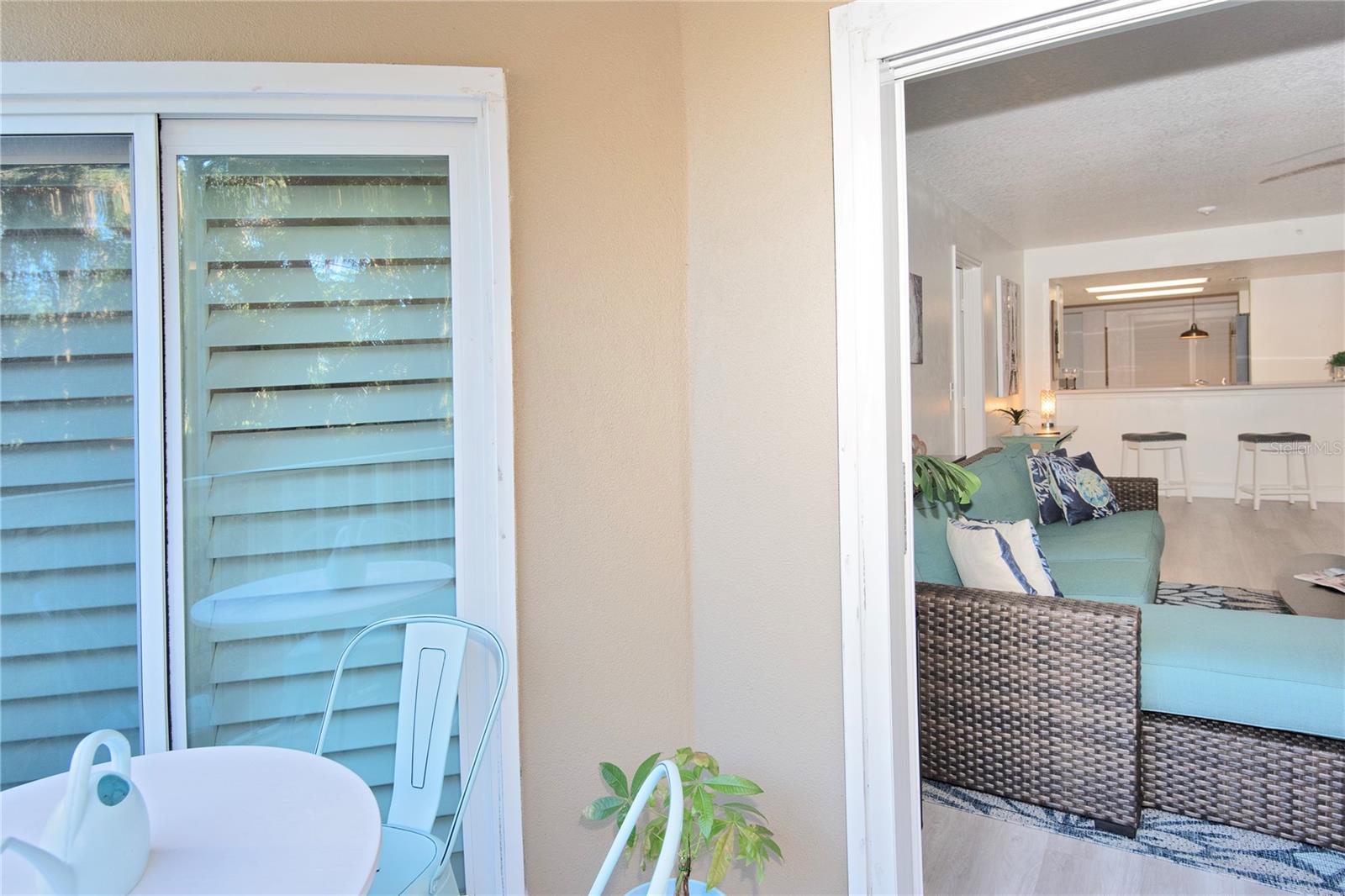 Image 41 of 65 For 4 Oceans West Boulevard 102c