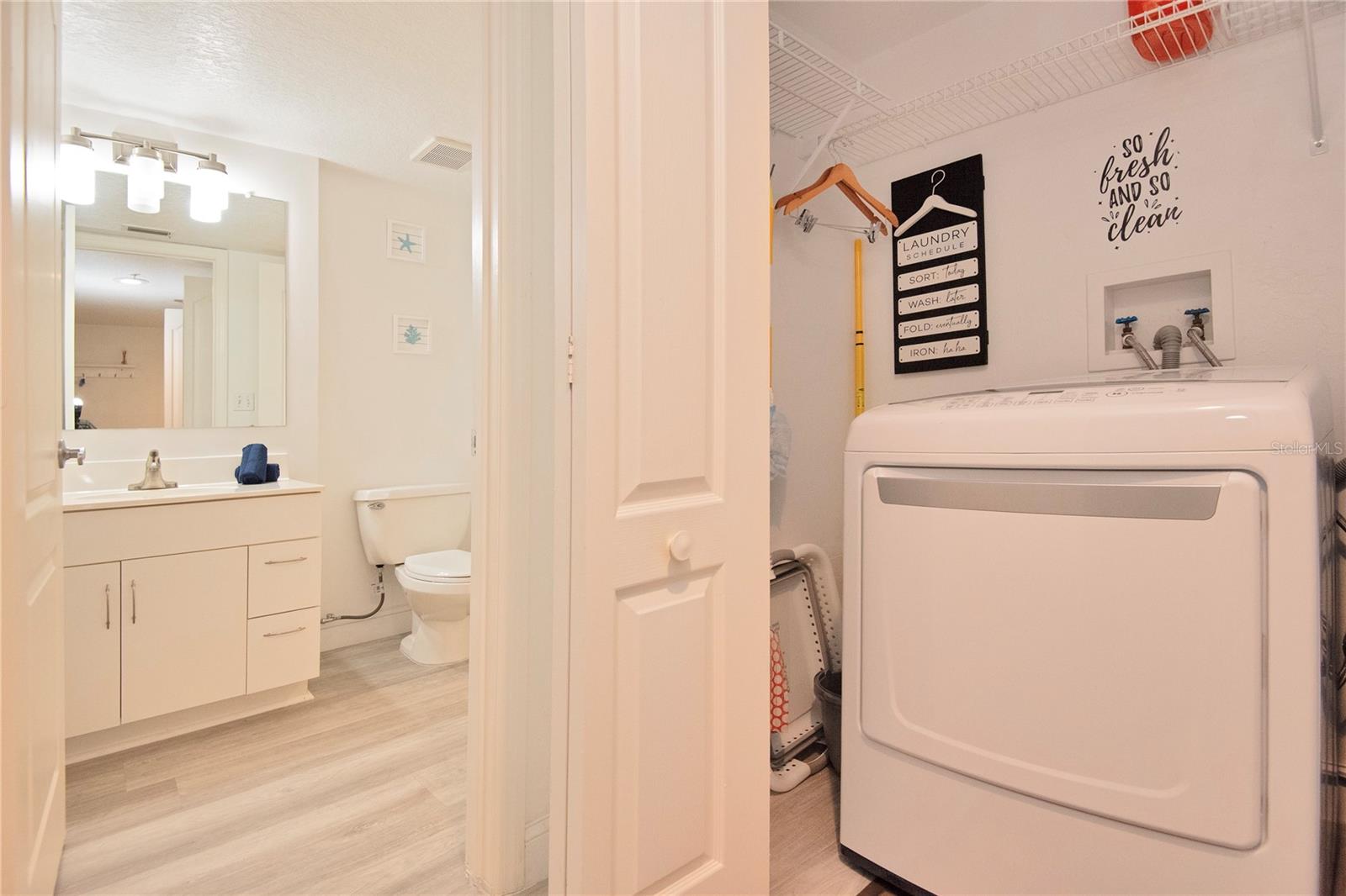 Image 45 of 65 For 4 Oceans West Boulevard 102c