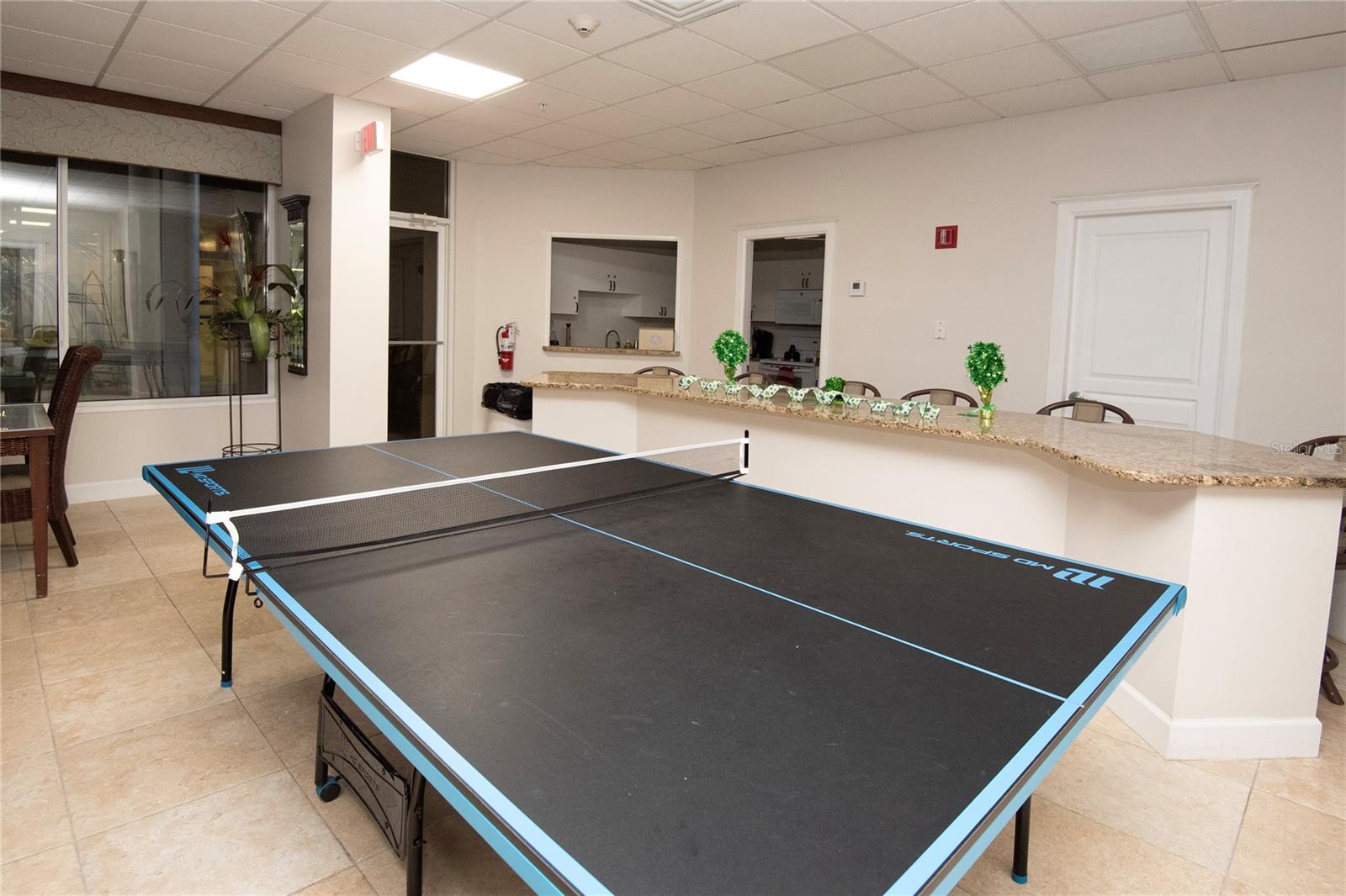 Image 59 of 65 For 4 Oceans West Boulevard 102c