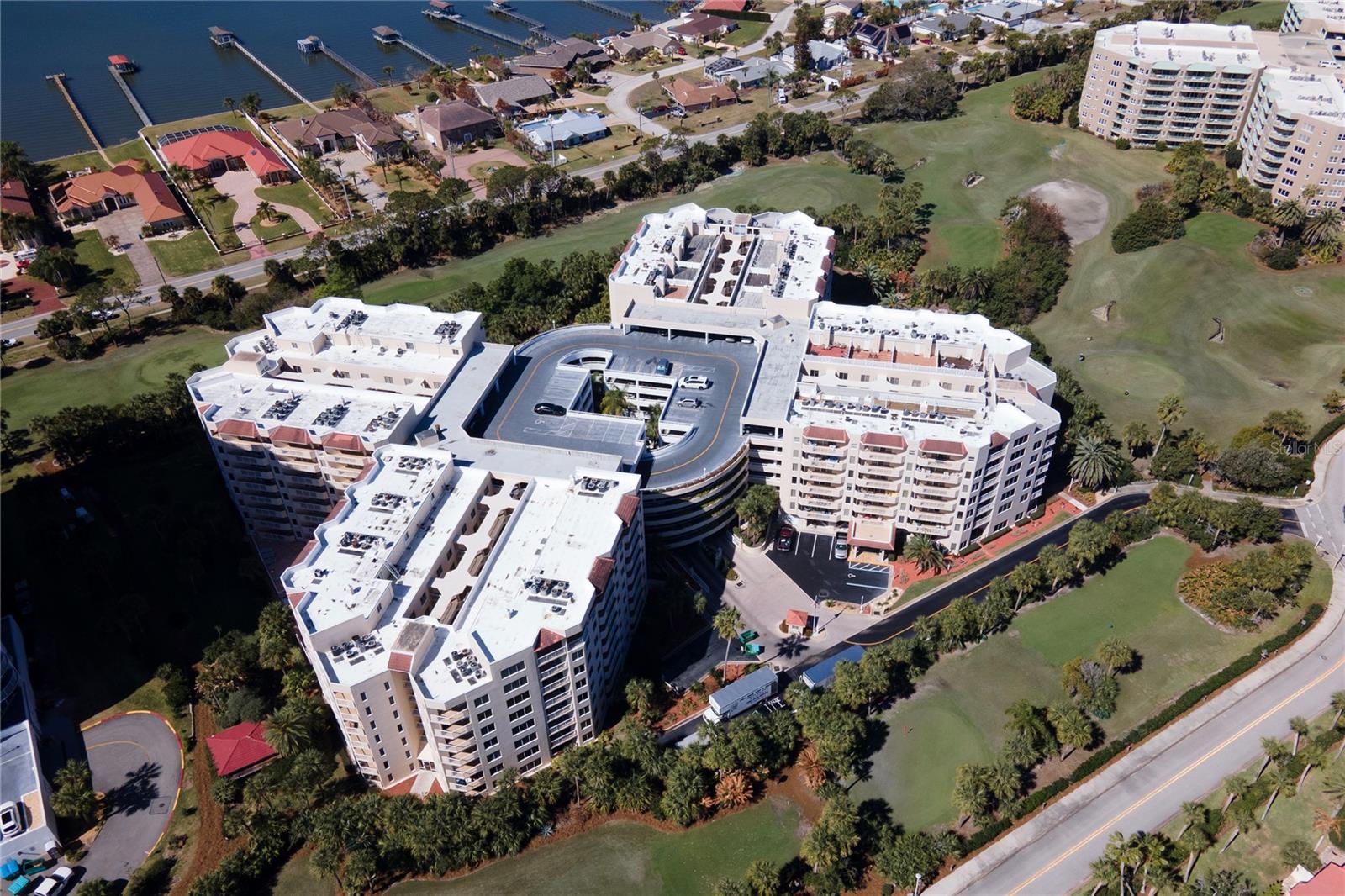 Image 64 of 65 For 4 Oceans West Boulevard 102c