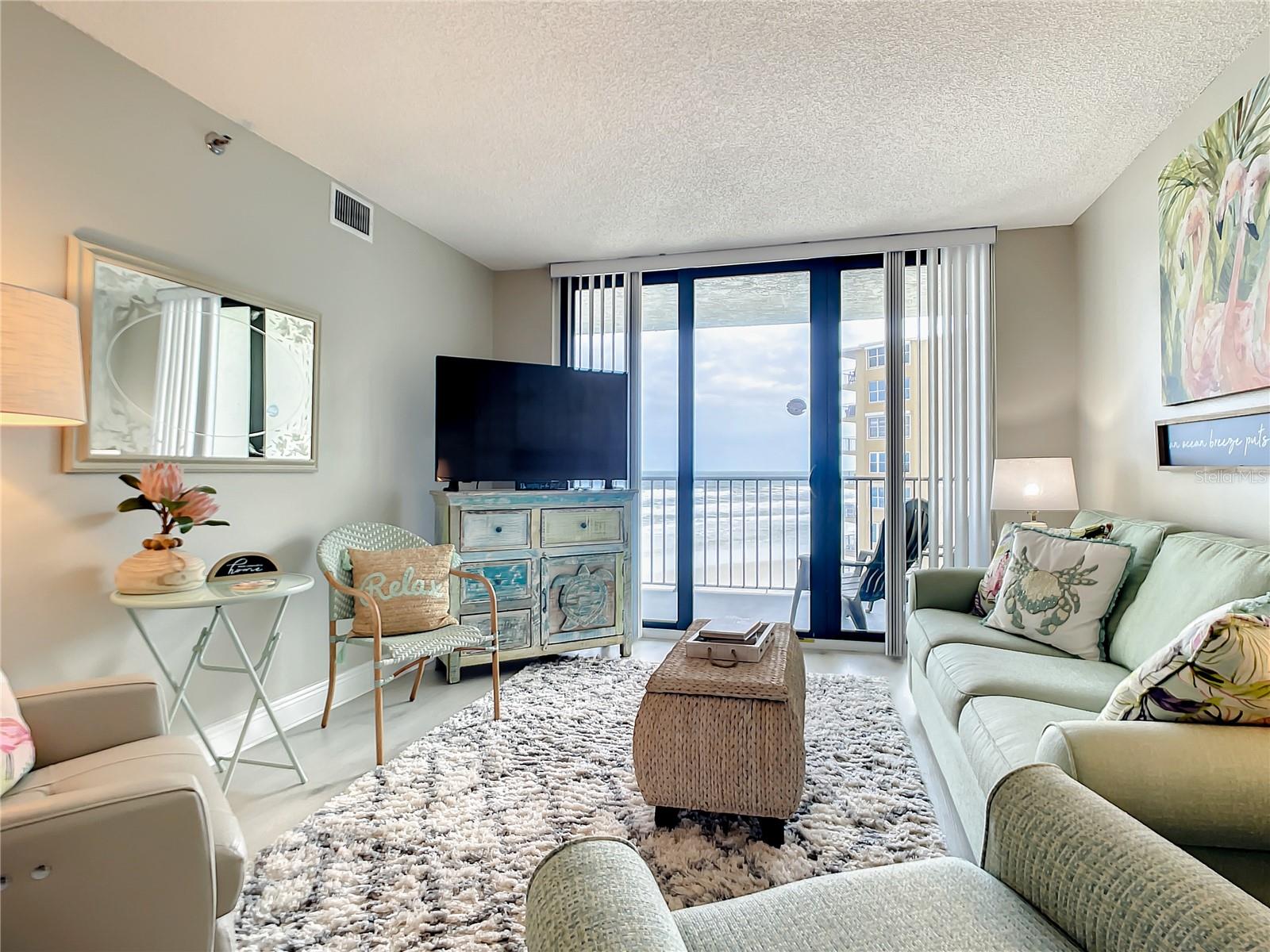 Image 4 of 40 For 3405 Atlantic Avenue 502