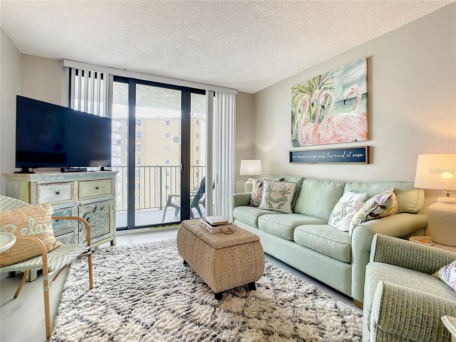 Image 7 of 40 For 3405 Atlantic Avenue 502