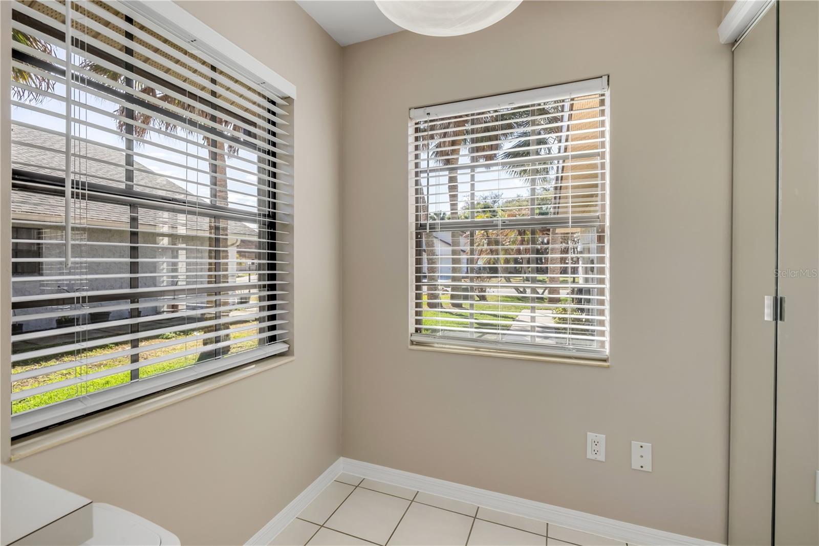 Image 25 of 38 For 4531 Nettle Creek Court