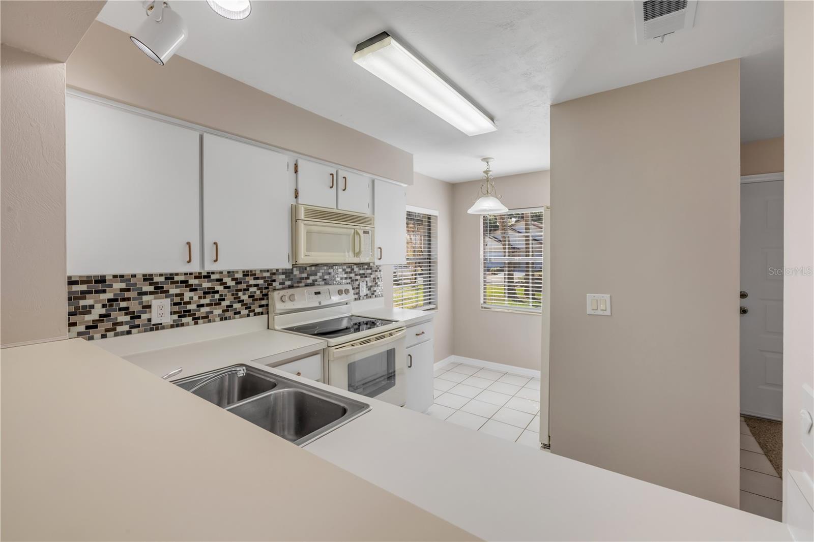 Image 8 of 38 For 4531 Nettle Creek Court