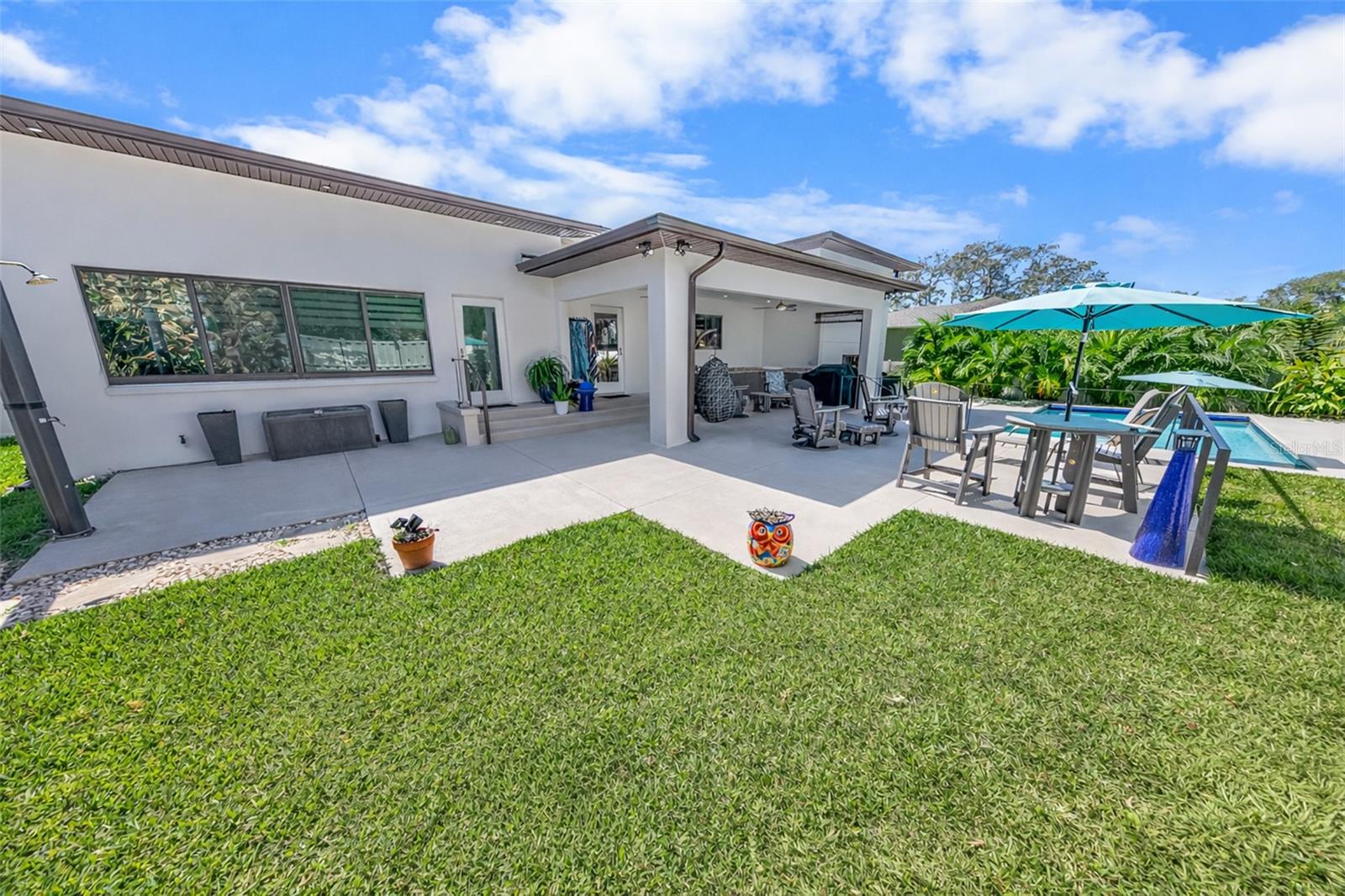 Image 13 of 46 For 2 Pleasant View Circle