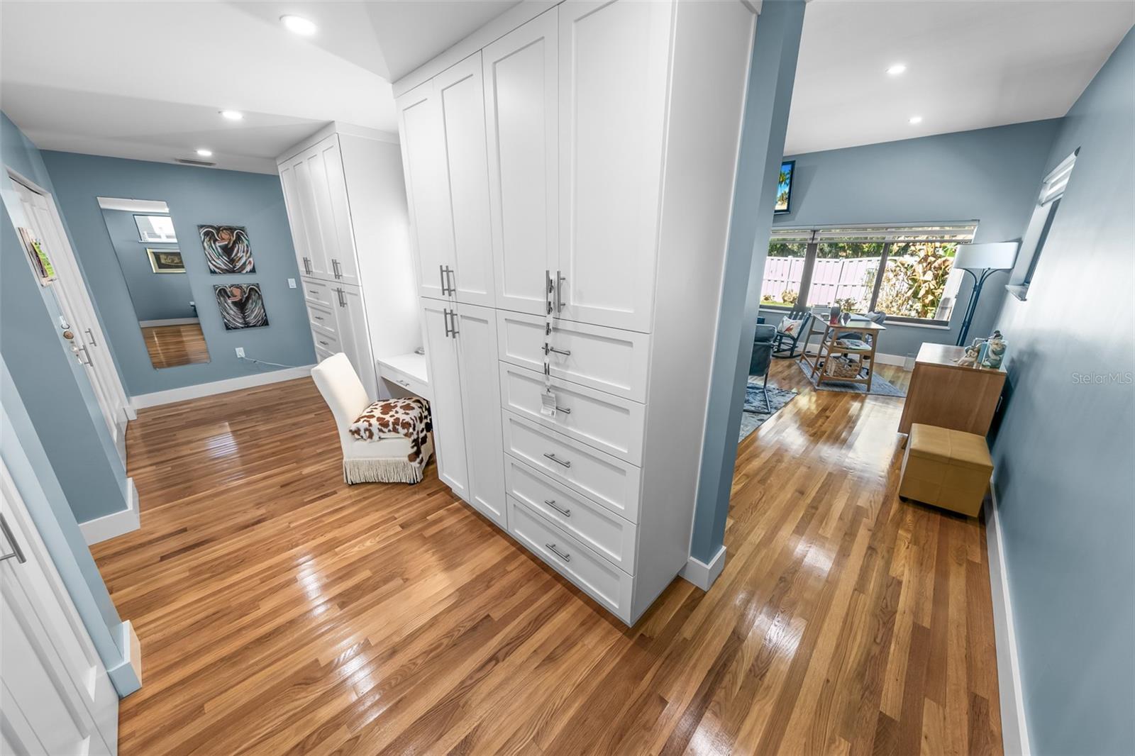 Image 23 of 46 For 2 Pleasant View Circle