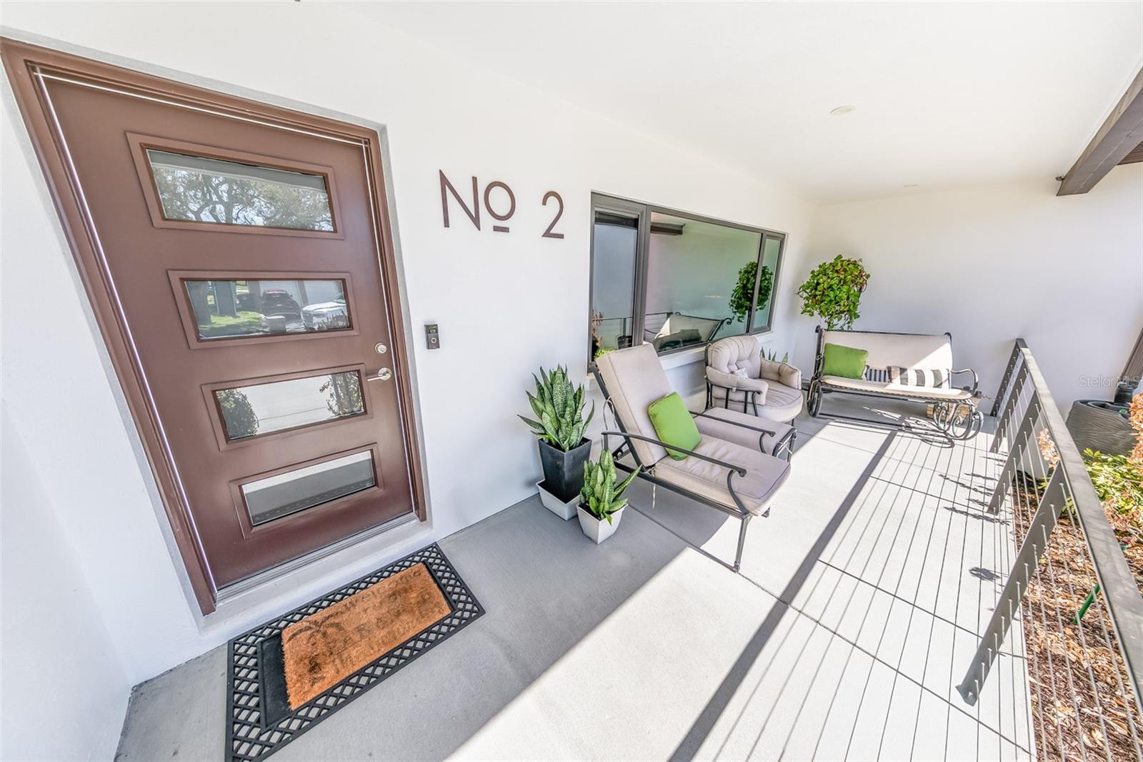 Image 5 of 46 For 2 Pleasant View Circle