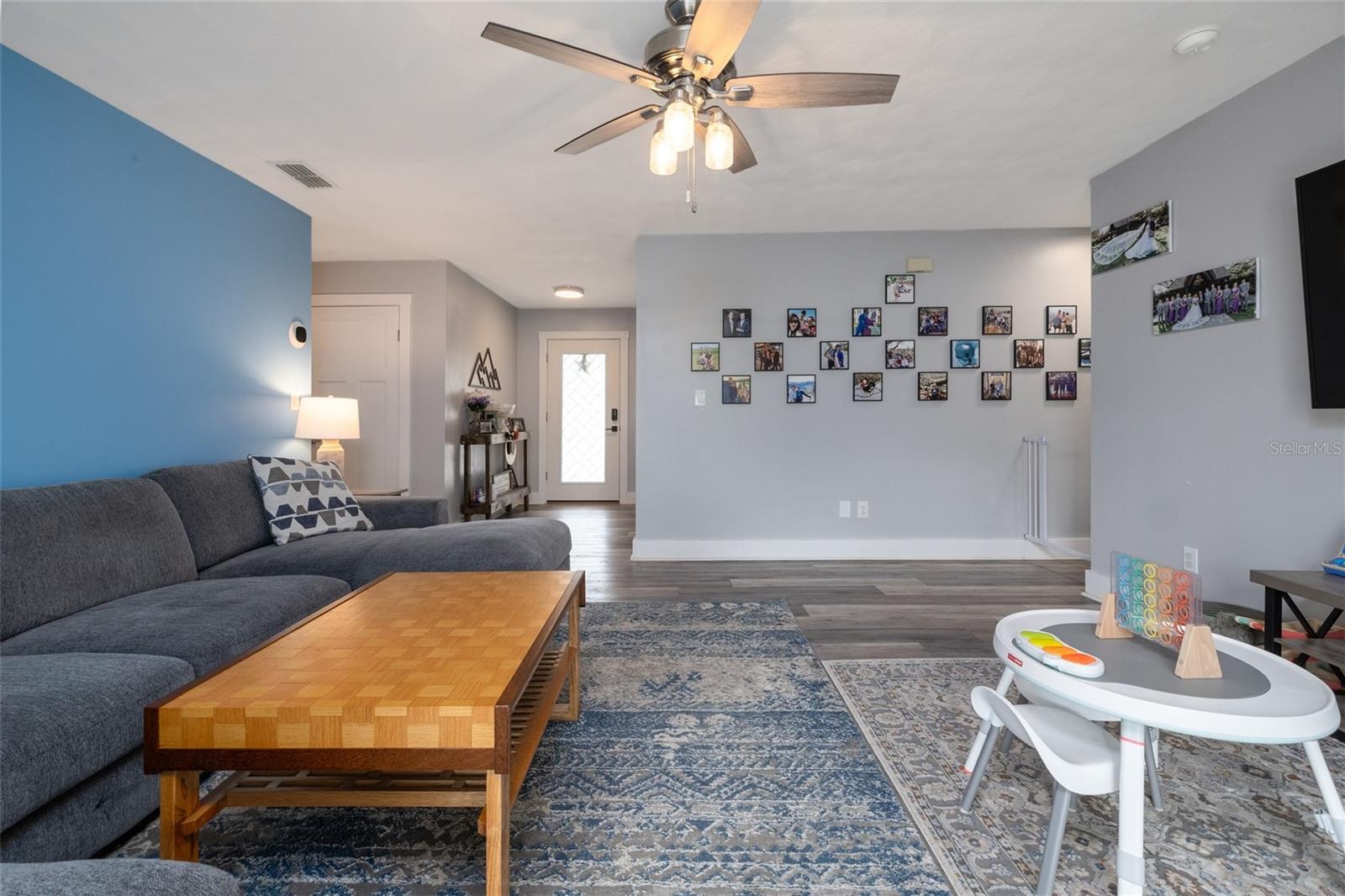 Image 5 of 22 For 966 Bramble Bush Circle W