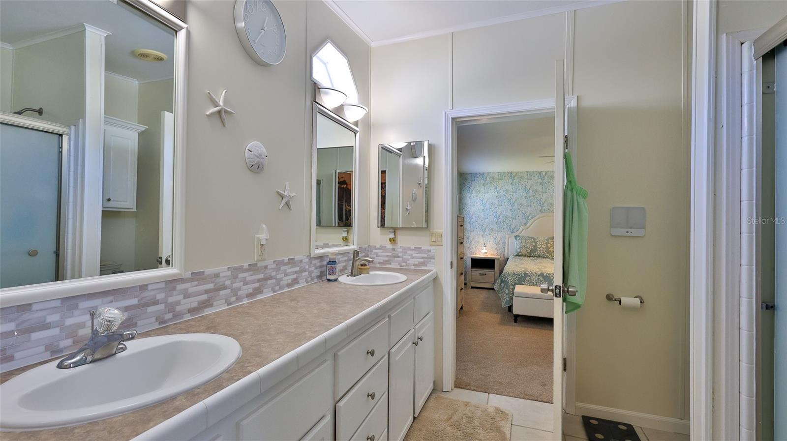 Image 15 of 50 For 317 Water Landing Drive