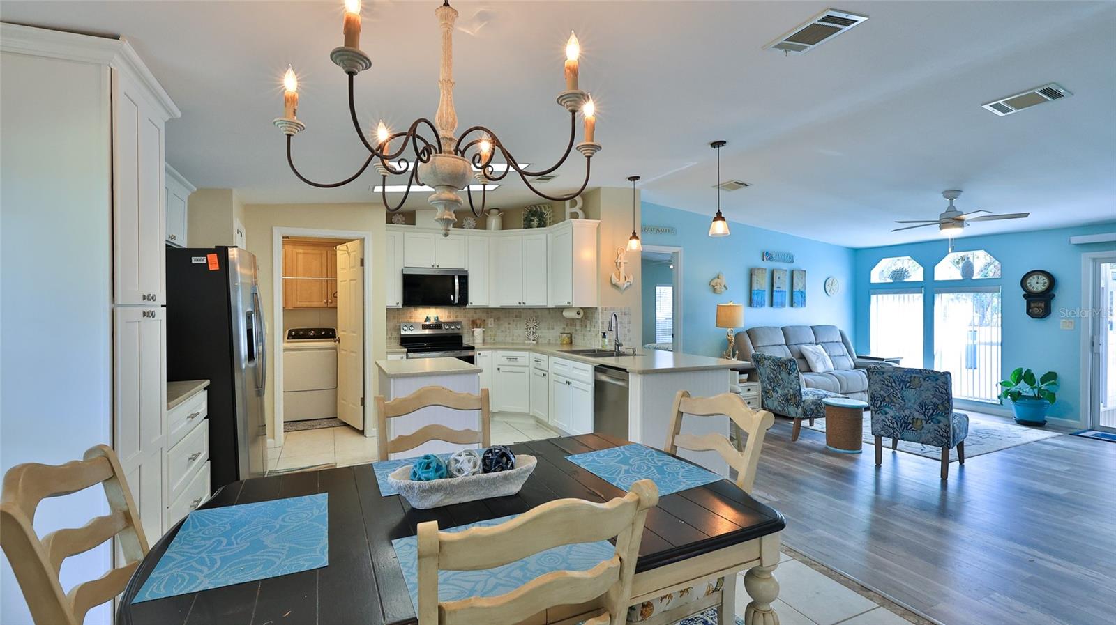 Image 5 of 50 For 317 Water Landing Drive