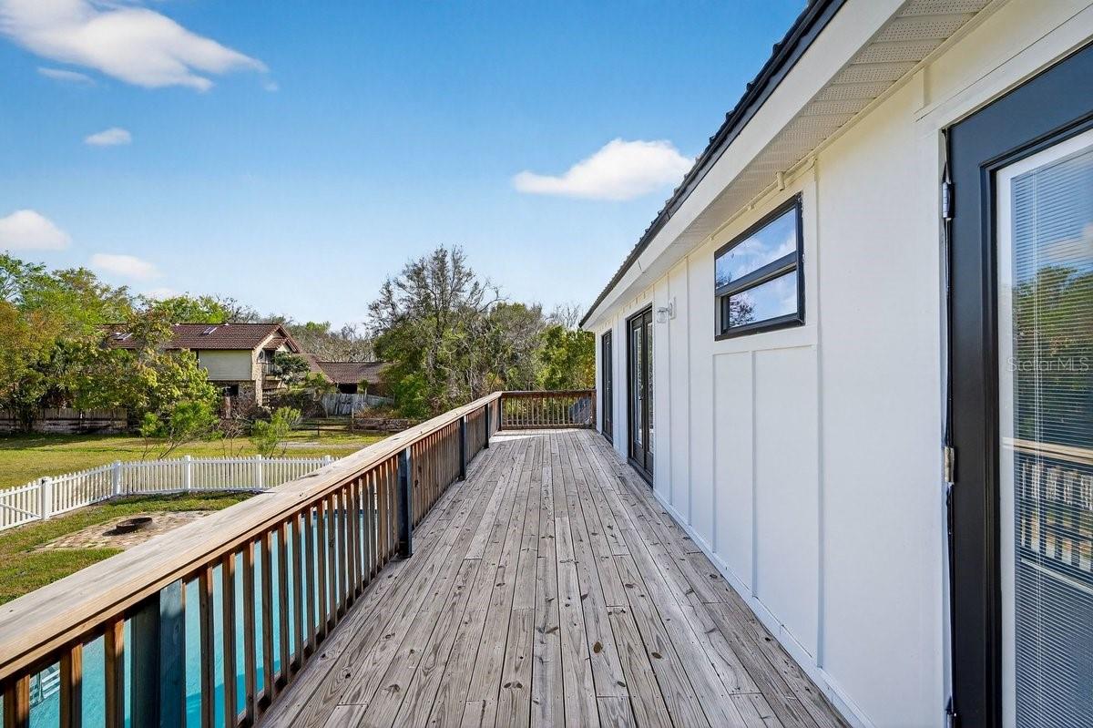 Image 50 of 70 For 425 Country Circle Drive E