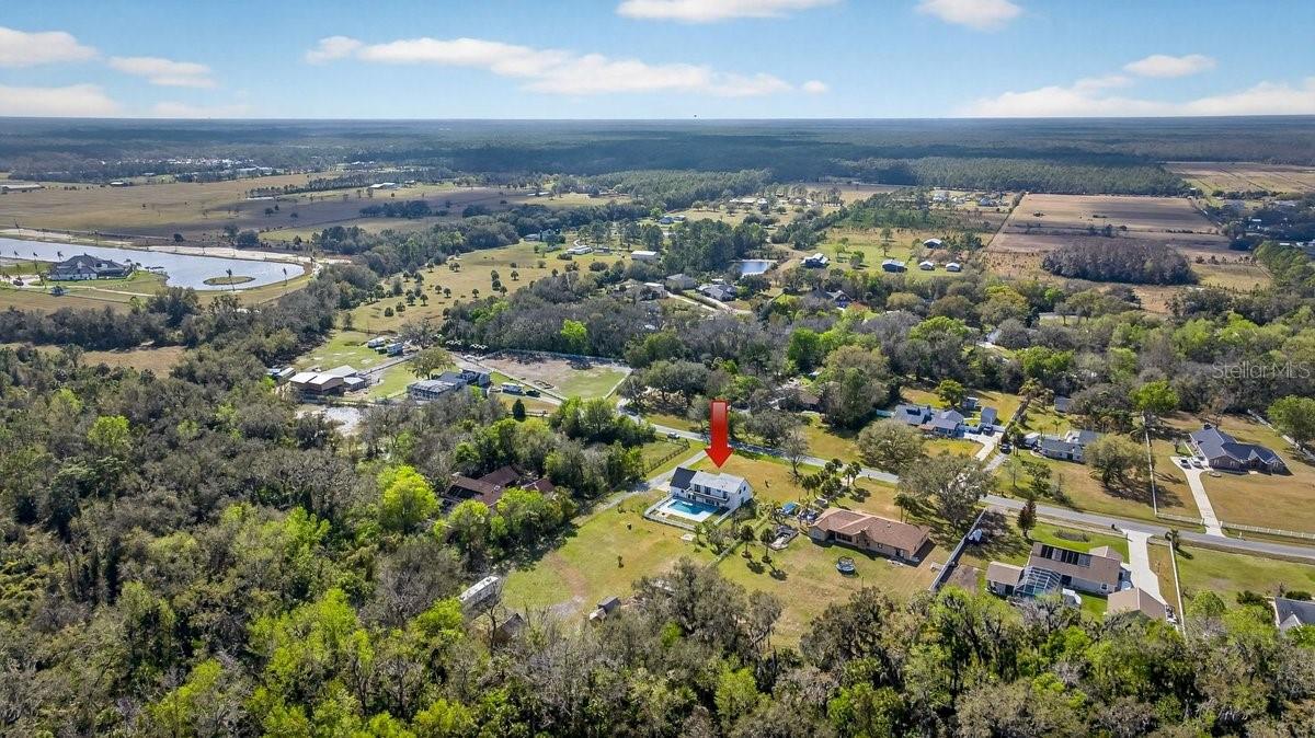 Image 64 of 70 For 425 Country Circle Drive E