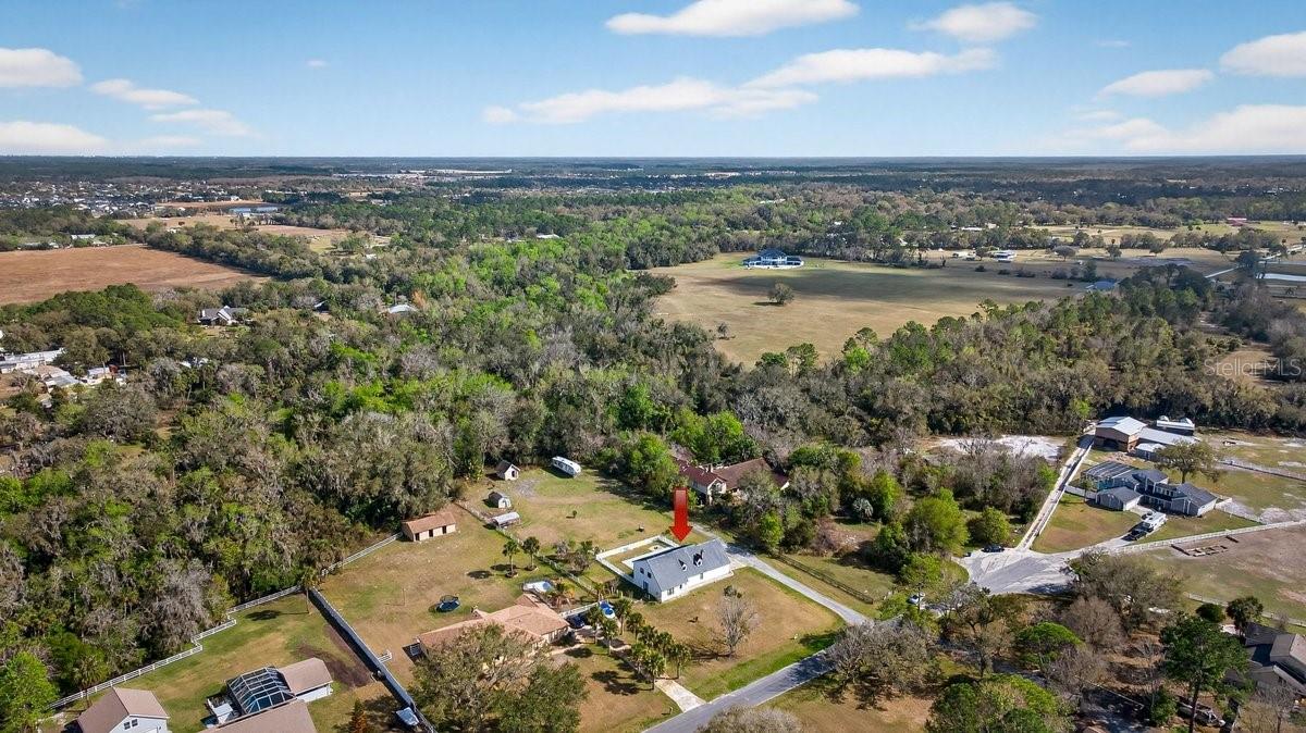 Image 68 of 70 For 425 Country Circle Drive E