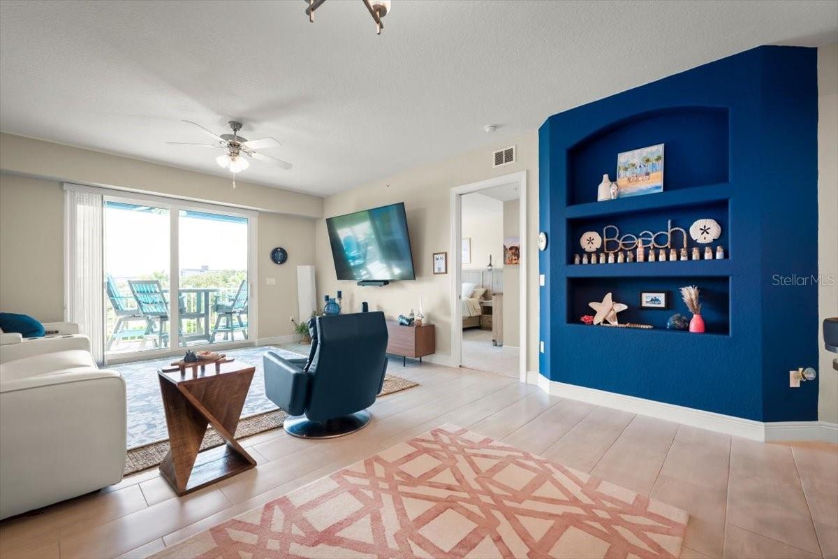 Image 22 of 63 For 1 Riverwalk Drive 303