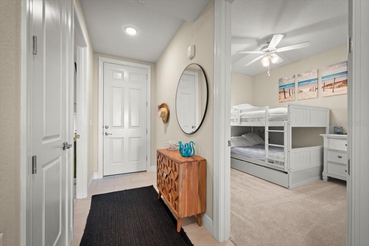 Image 7 of 63 For 1 Riverwalk Drive 303