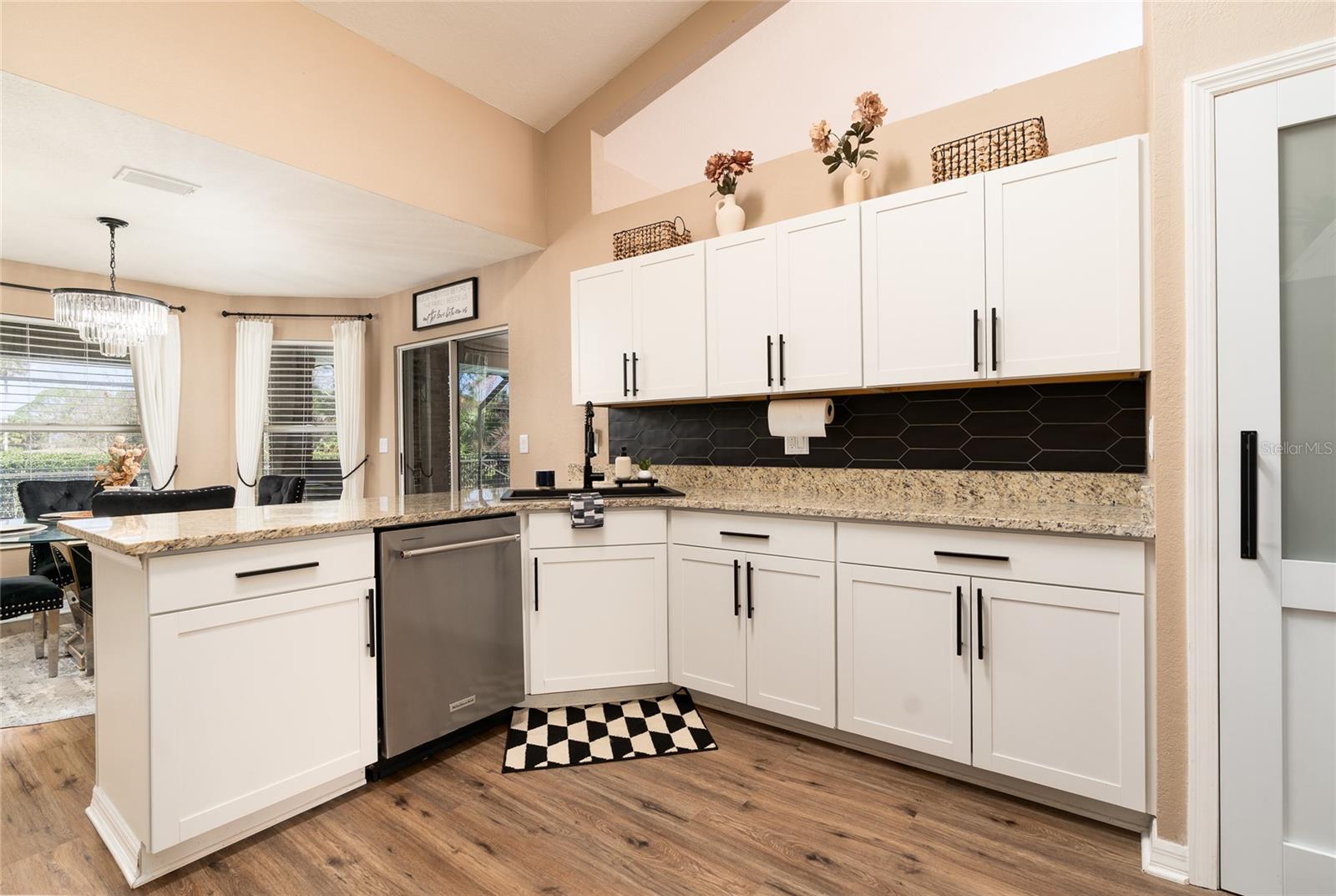 Image 12 of 43 For 424 Sea Duck Drive