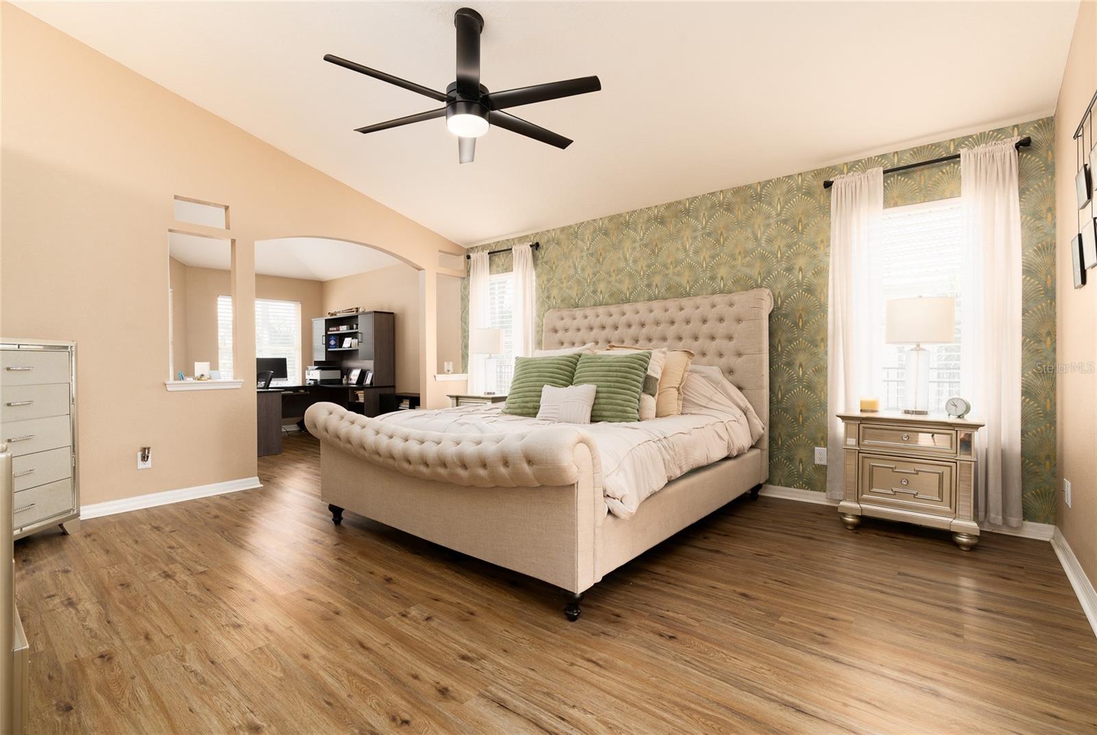 Image 19 of 43 For 424 Sea Duck Drive