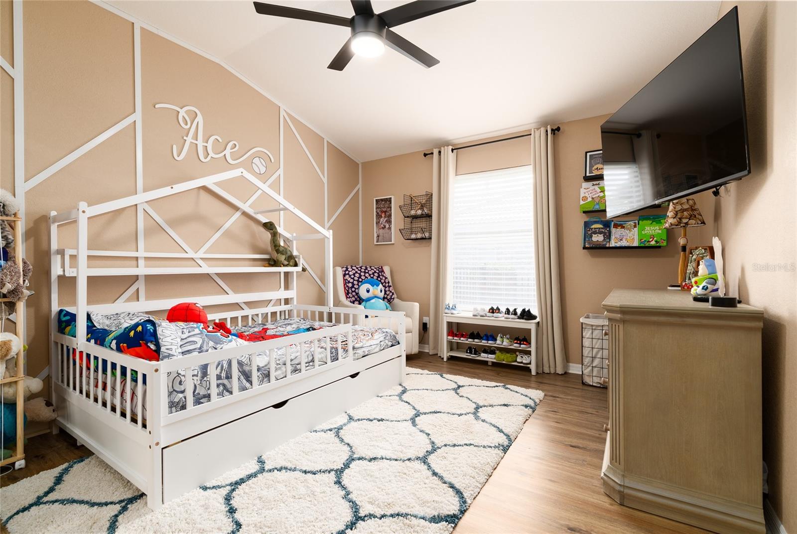 Image 29 of 43 For 424 Sea Duck Drive