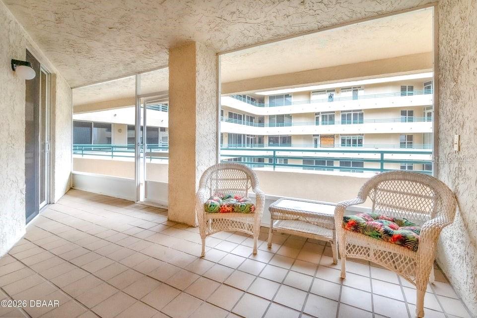 Image 35 of 38 For 4575 Atlantic Avenue 6502