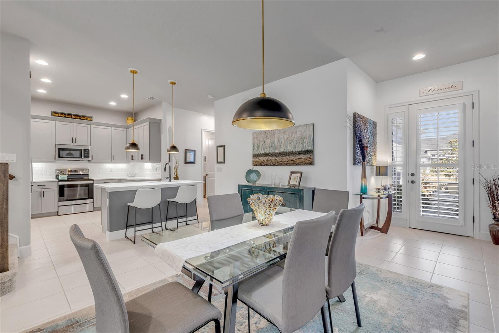 Image 11 of 86 For 13 Newhaven Lane