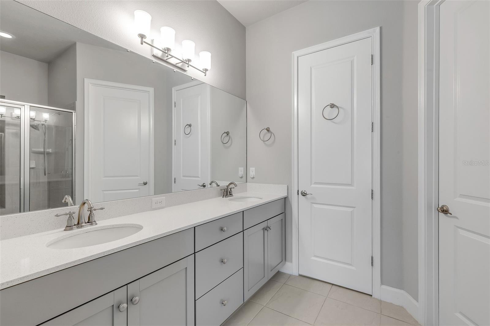 Image 30 of 86 For 13 Newhaven Lane