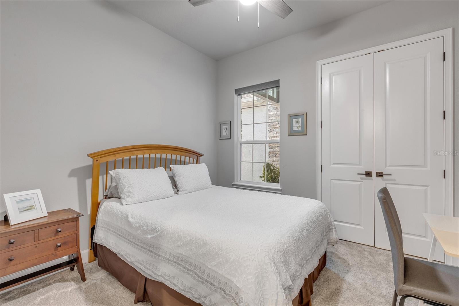 Image 33 of 86 For 13 Newhaven Lane