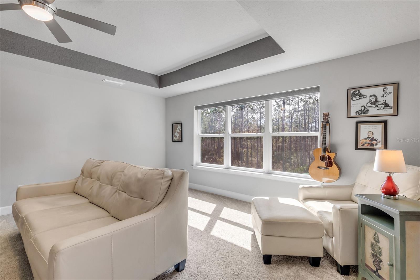 Image 43 of 86 For 13 Newhaven Lane