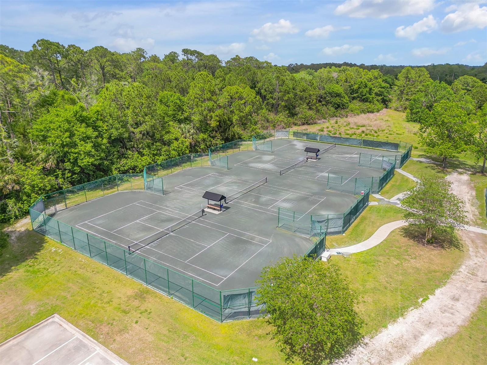 Image 72 of 86 For 13 Newhaven Lane