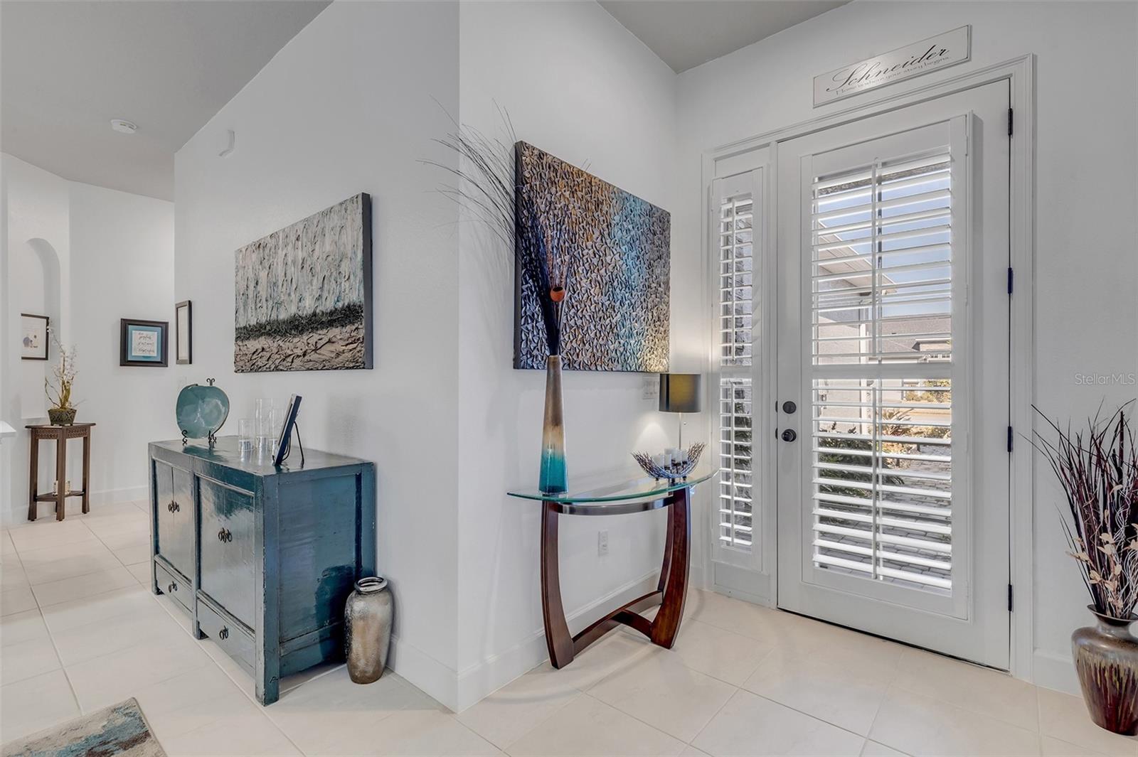 Image 8 of 86 For 13 Newhaven Lane