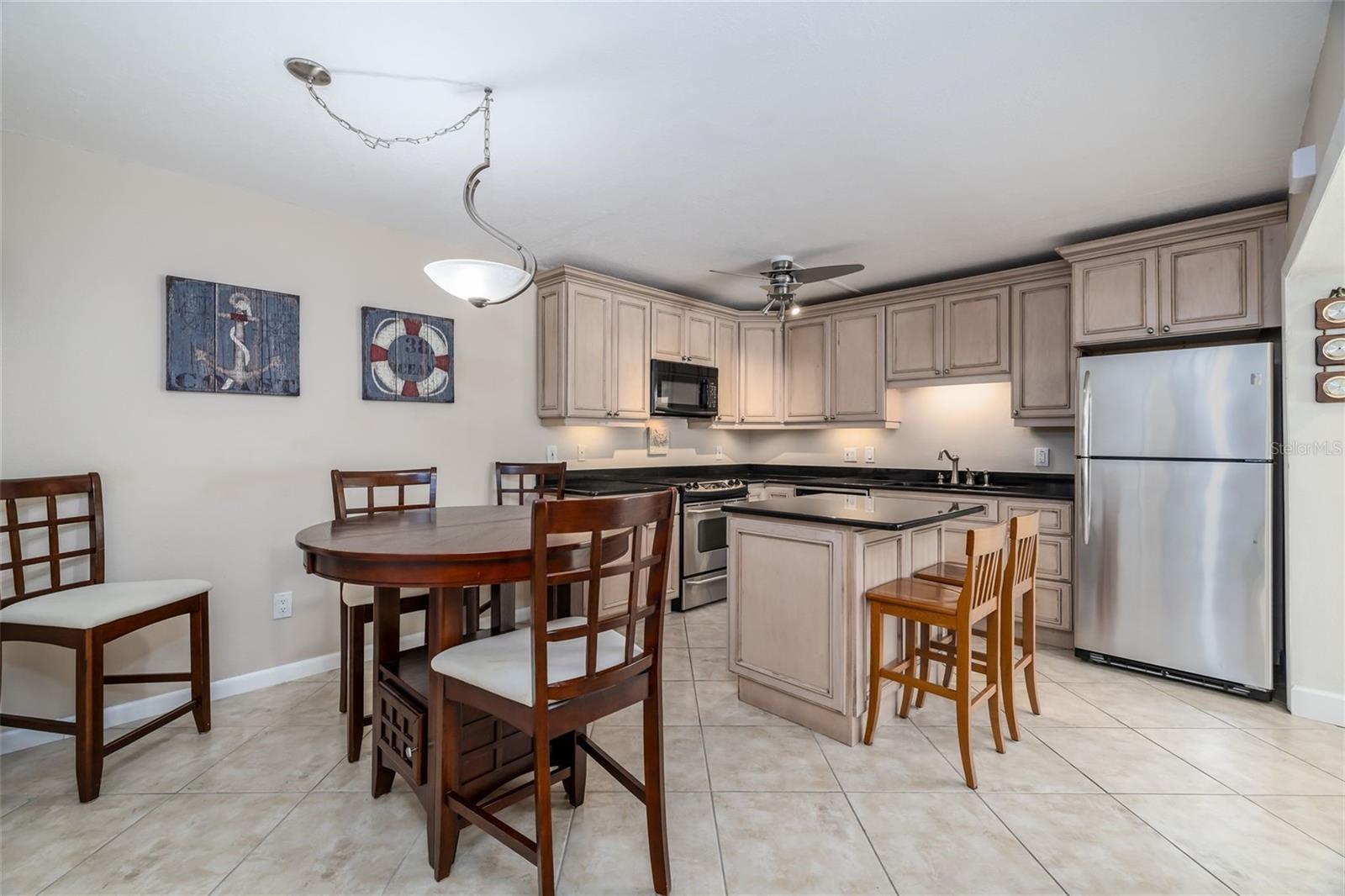 Image 22 of 33 For 4150 Atlantic Avenue 115d