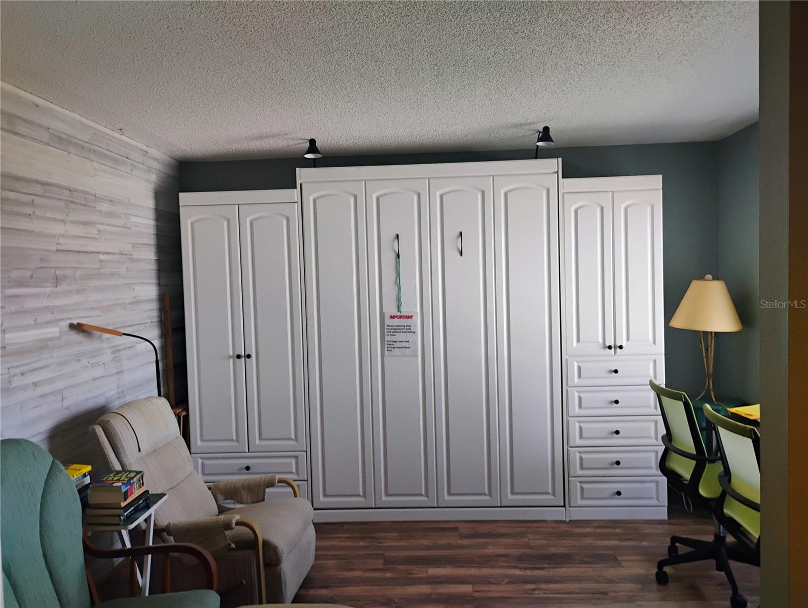 Image 4 of 5 For 4501 Atlantic Avenue 5060