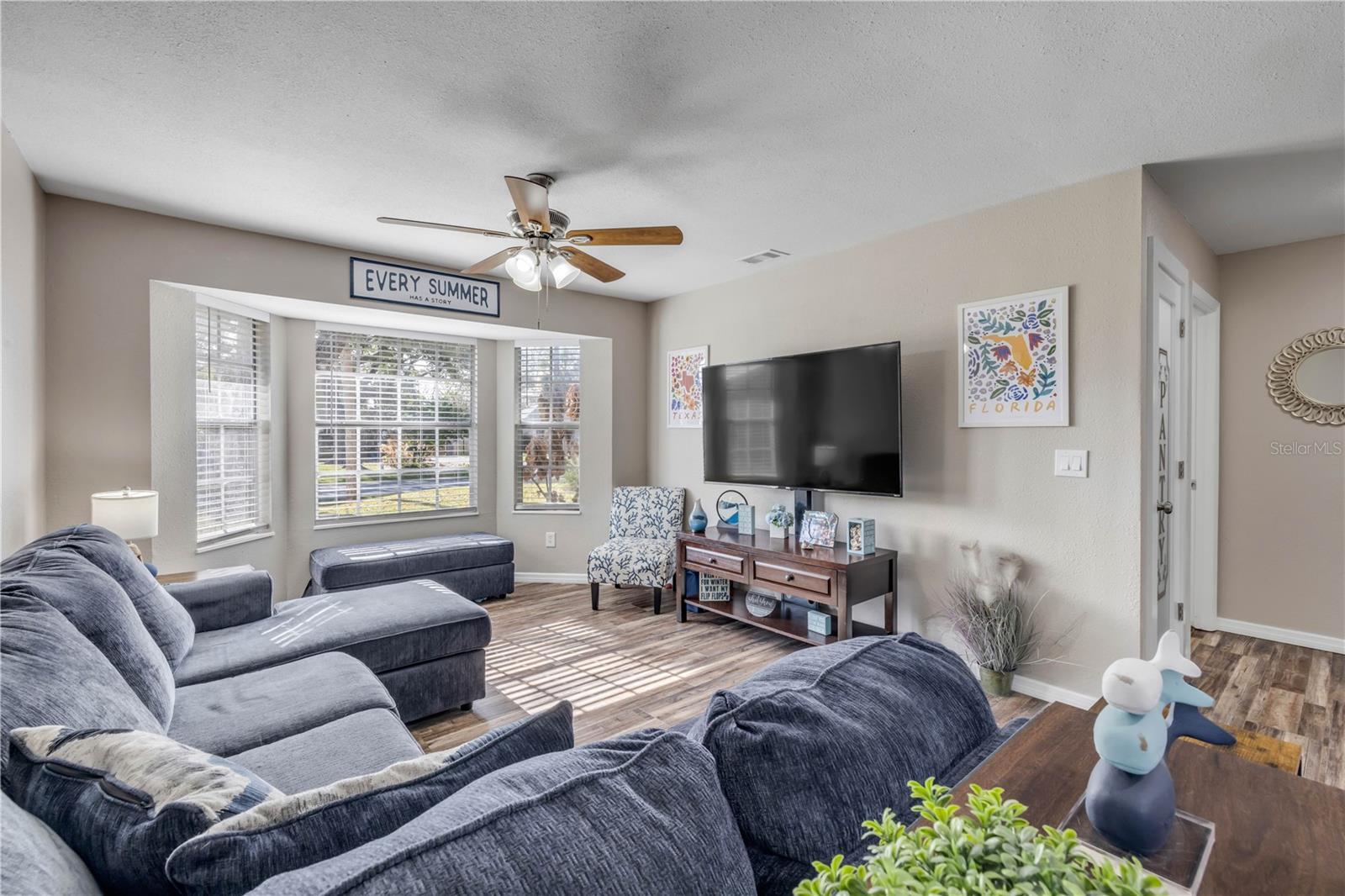 Image 29 of 50 For 2711 Pine Tree Drive