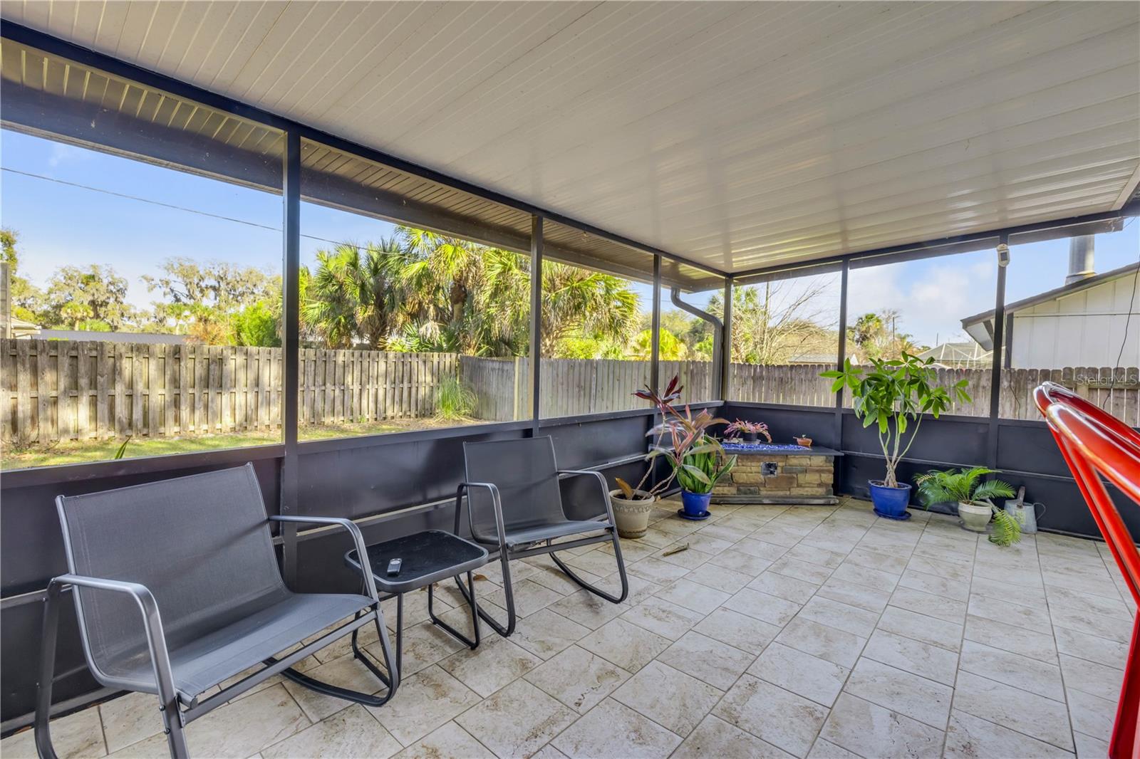 Image 35 of 50 For 2711 Pine Tree Drive