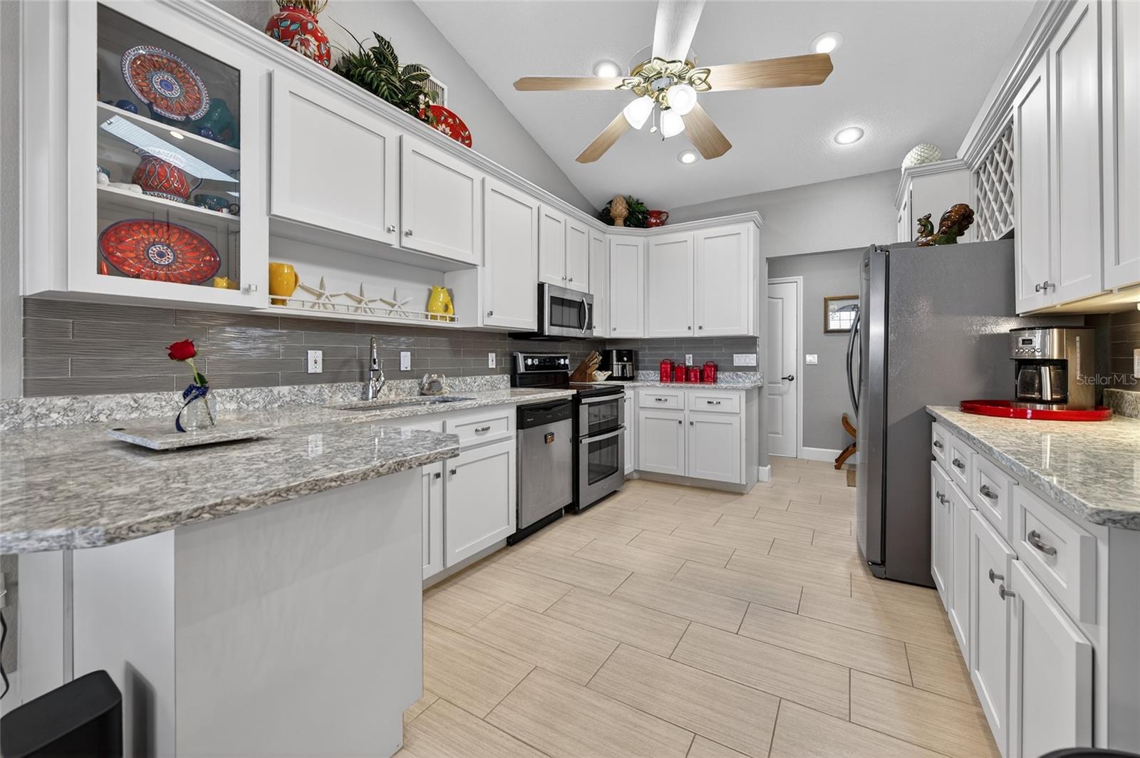 Image 10 of 55 For 4628 Atlantic Avenue