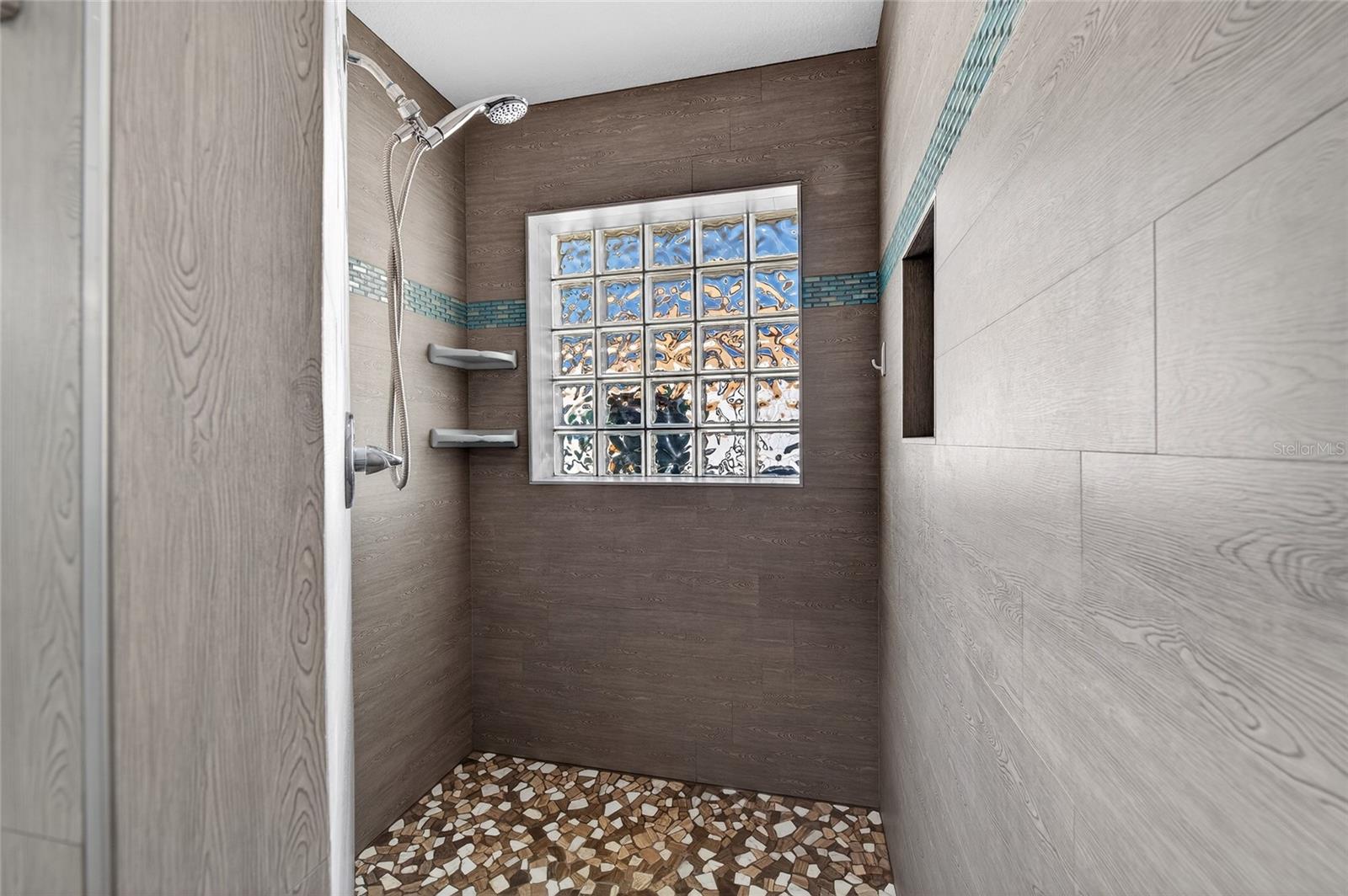 Image 27 of 55 For 4628 Atlantic Avenue