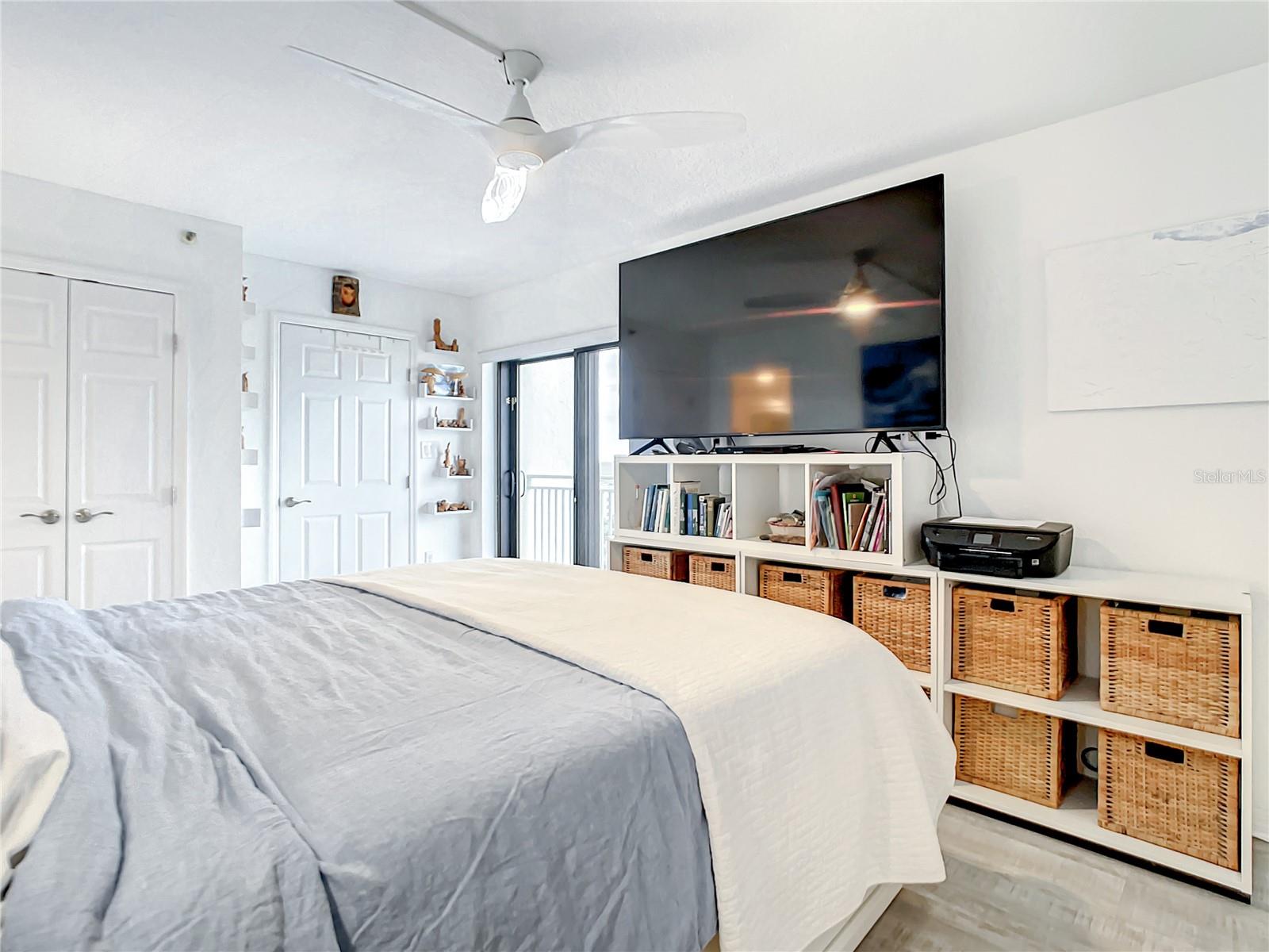 Image 19 of 54 For 5207 Atlantic Avenue 1021