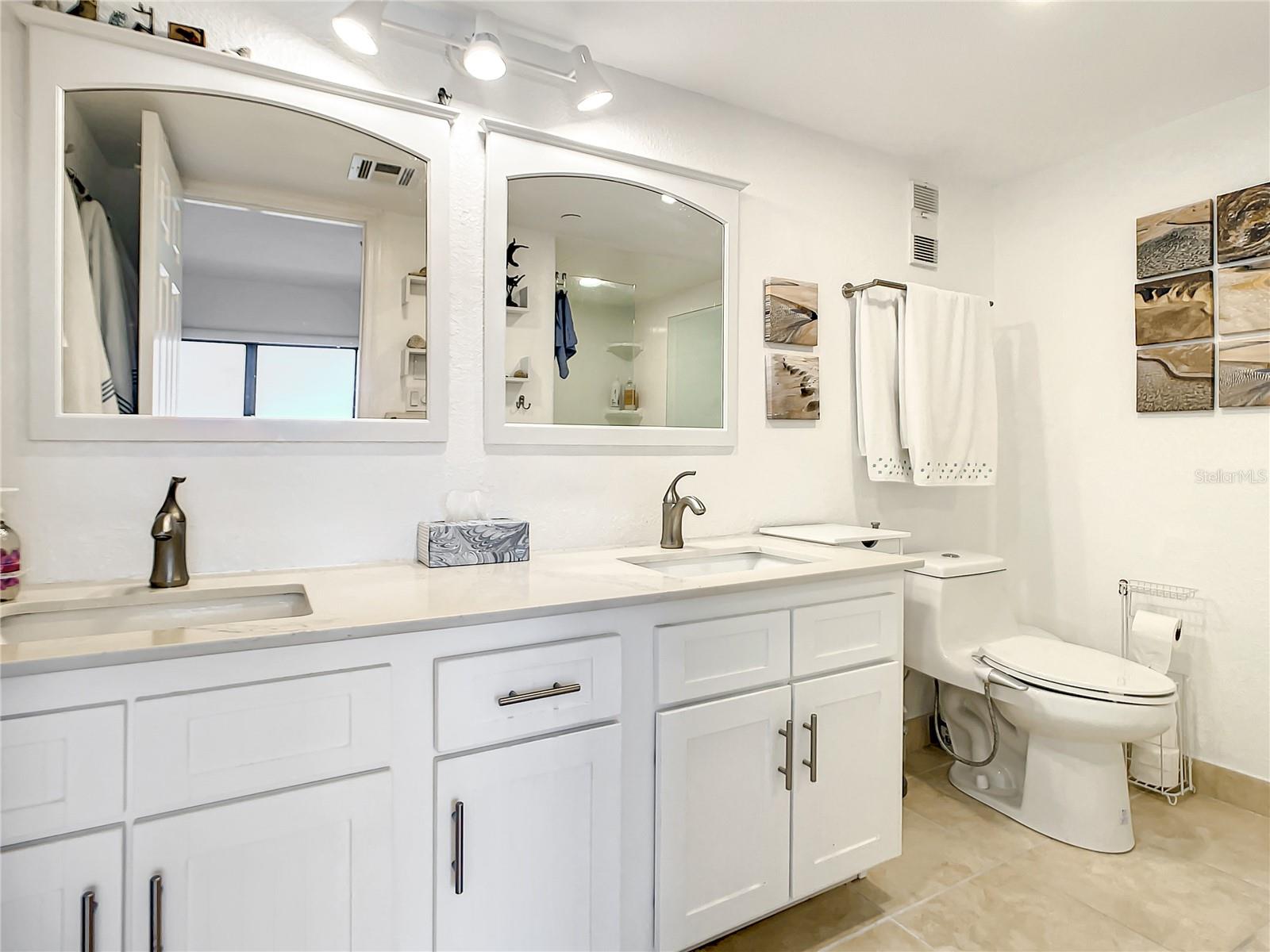 Image 23 of 54 For 5207 Atlantic Avenue 1021