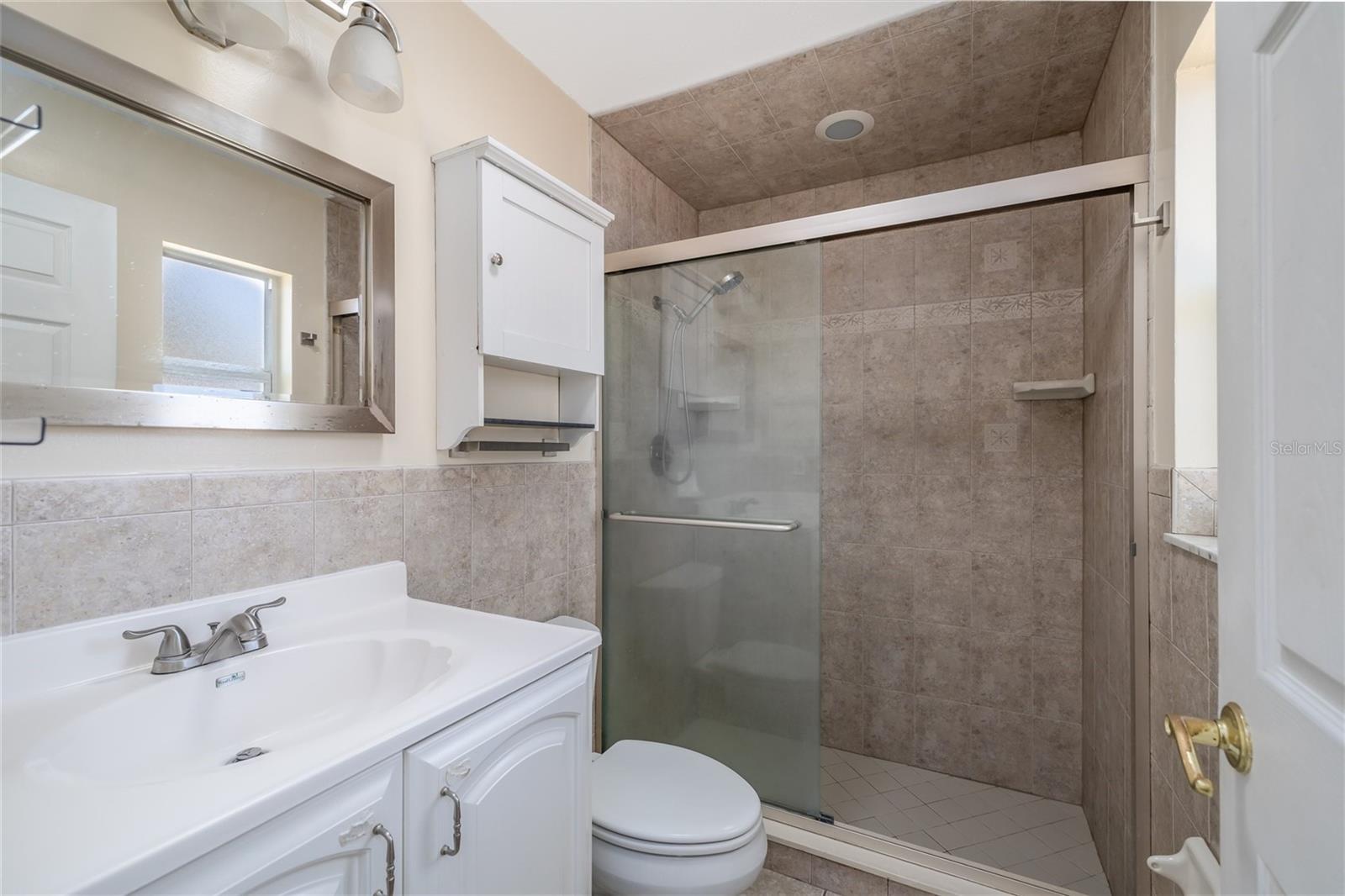 Image 15 of 28 For 756 Tumblebrook Drive