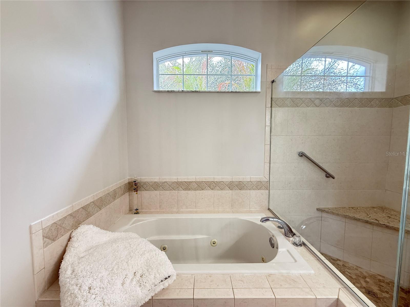 Image 27 of 70 For 421 Phillips Creek Lane