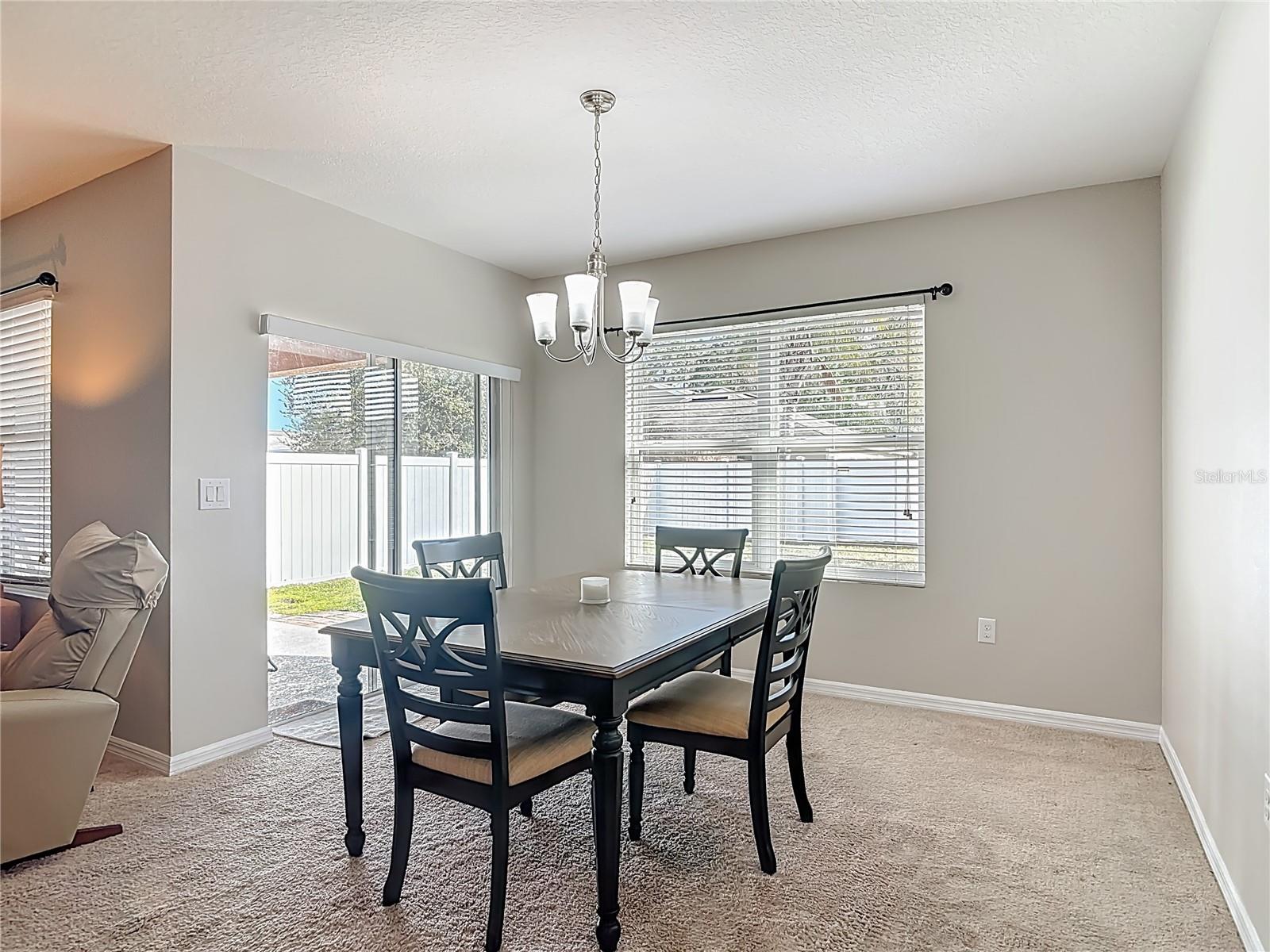 Image 11 of 37 For 1724 Savannah Lane