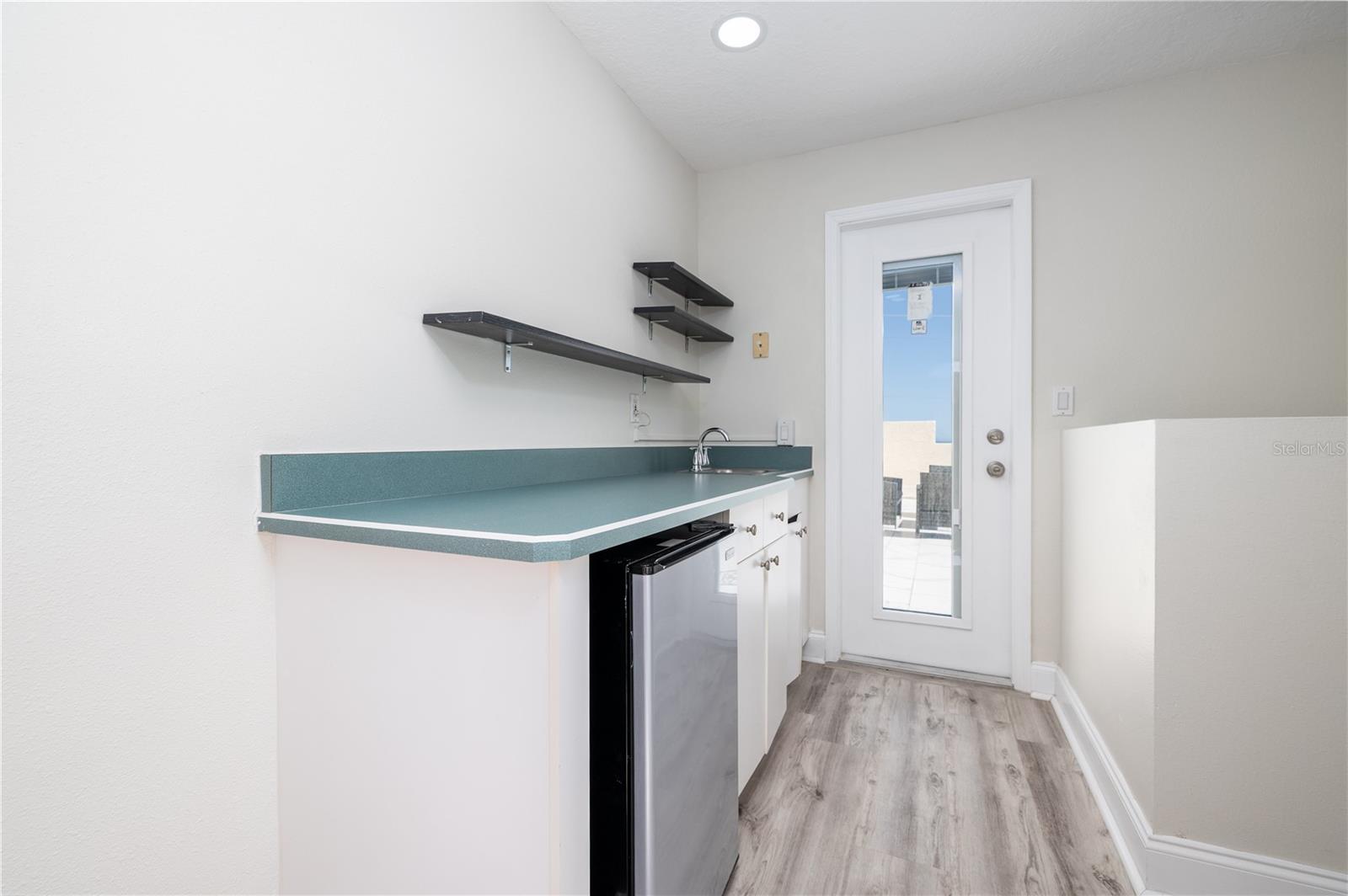 Image 32 of 59 For 3076 Ocean Shore Boulevard