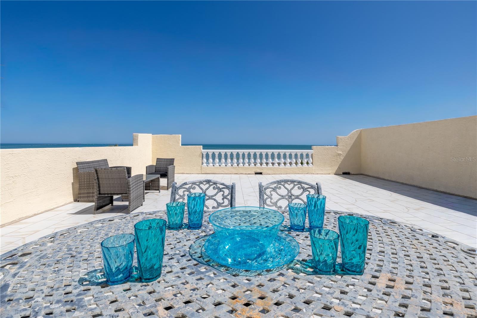 Image 35 of 59 For 3076 Ocean Shore Boulevard