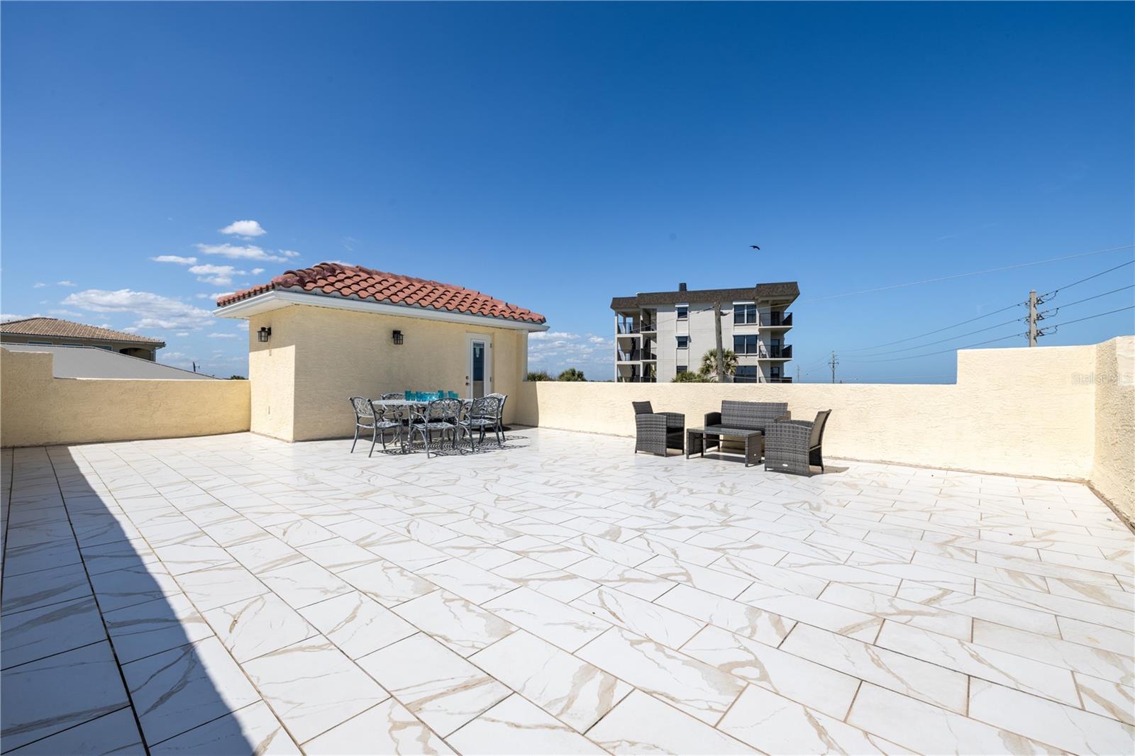 Image 38 of 59 For 3076 Ocean Shore Boulevard